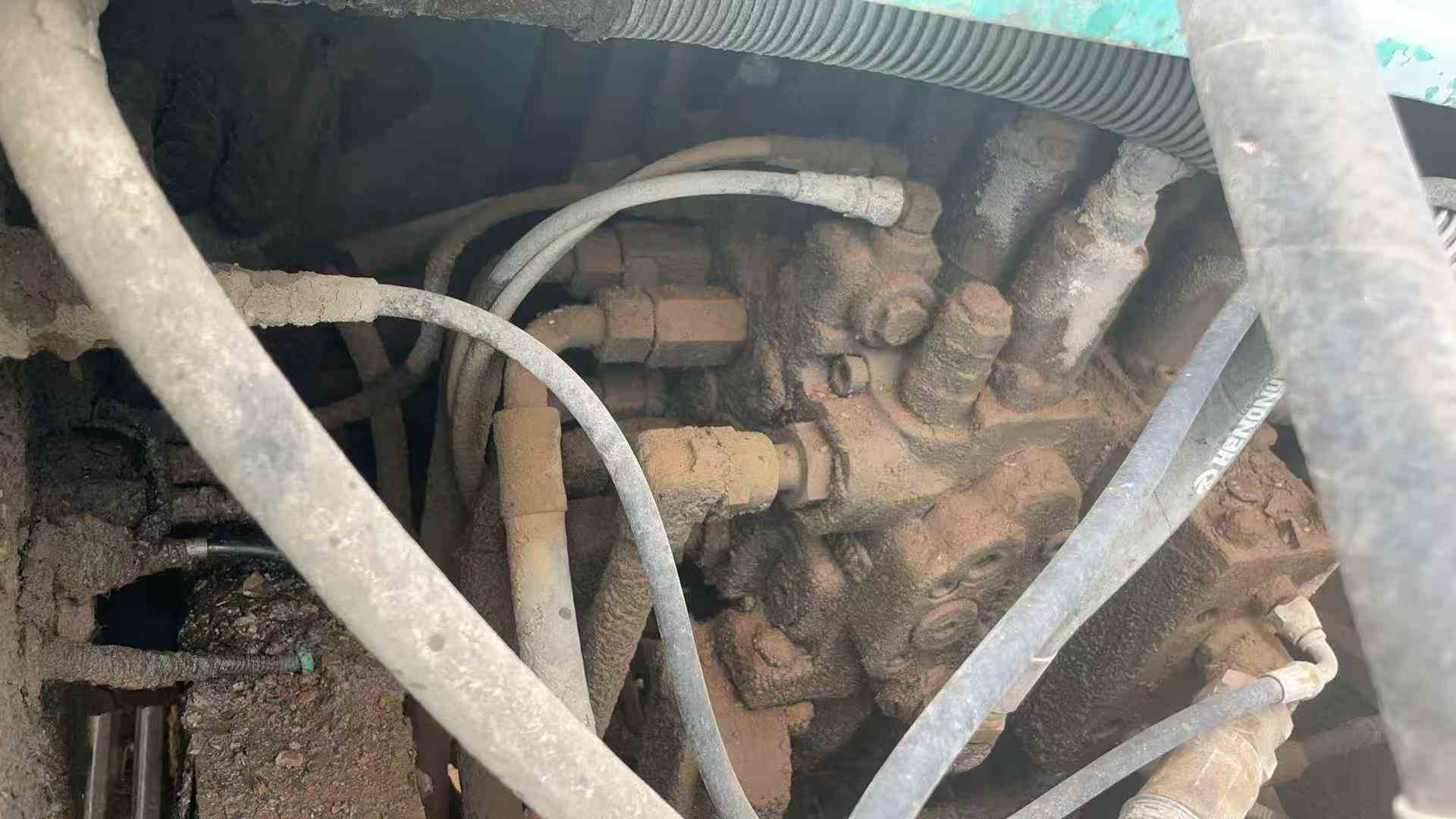 Used Kobelco SK210 Excavator 2016 Model / 5