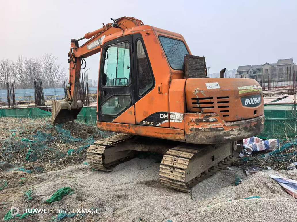 Used Doosan DX80 Excavator 2016 Model / 2