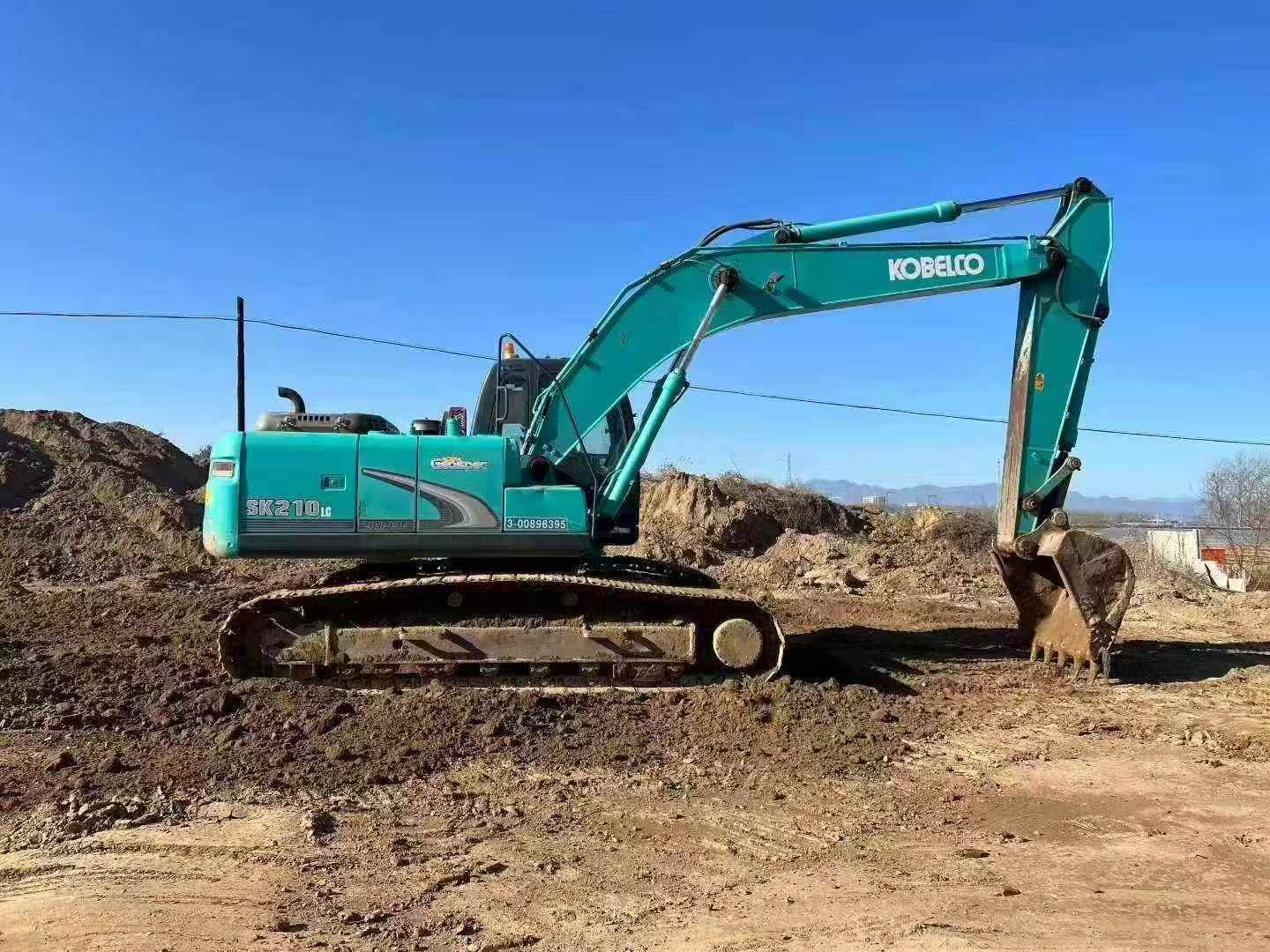 Used Kobelco SK210 Excavator 2016 Model / 3