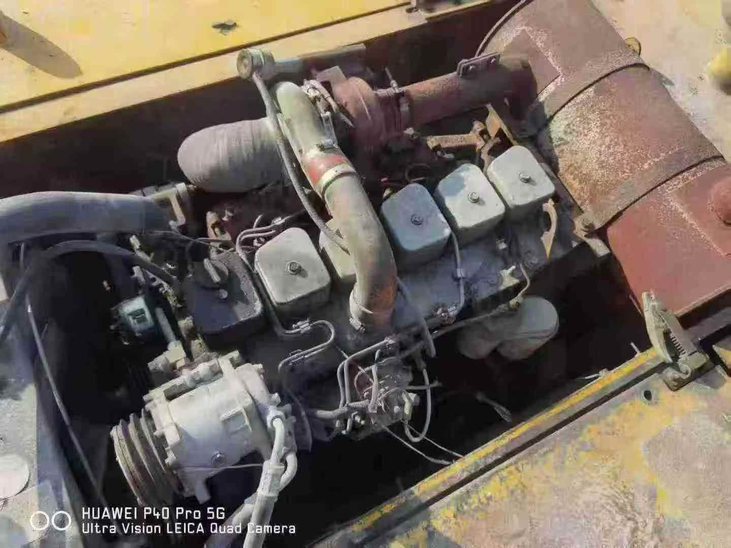 Used Hyundai R220-5 Excavator 2016 Model / 3