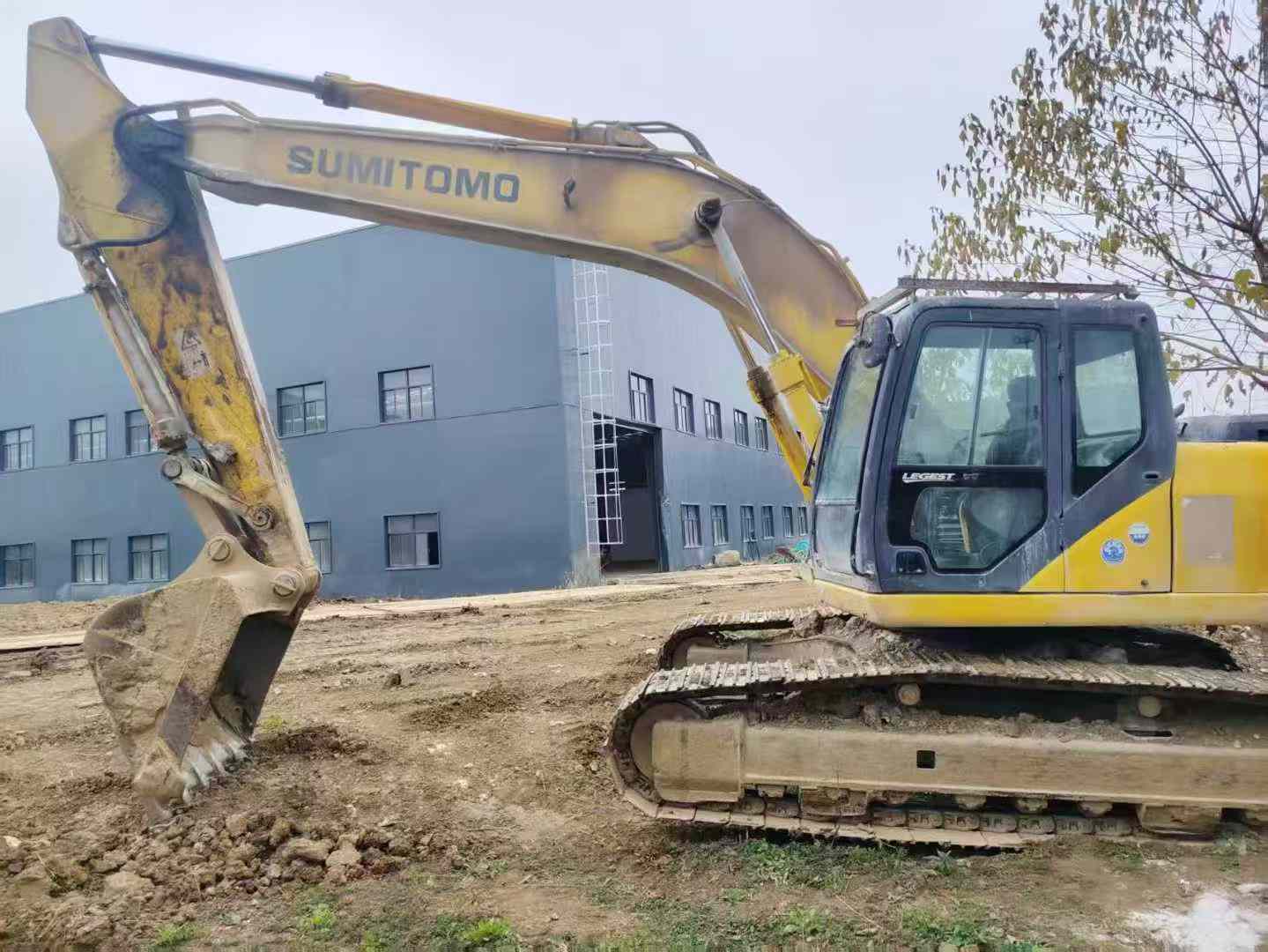 Used Sumitomo SH240-3 Excavator 2016 Model / 4