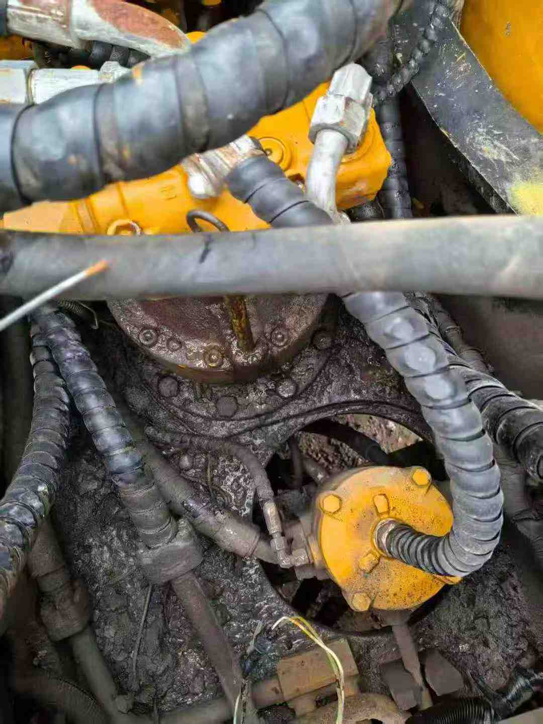 Used Sany SY135 Excavator 2016 Model / 5