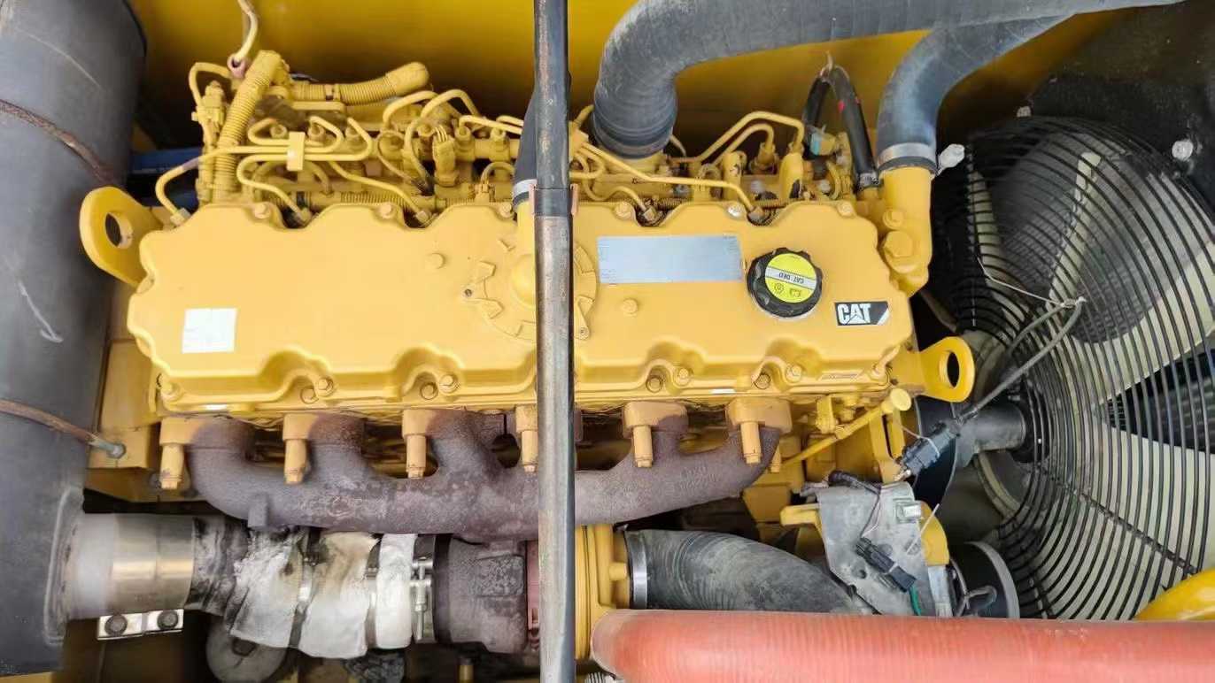 Used Caterpillar 323D2L Excavator 2017 Model / 7