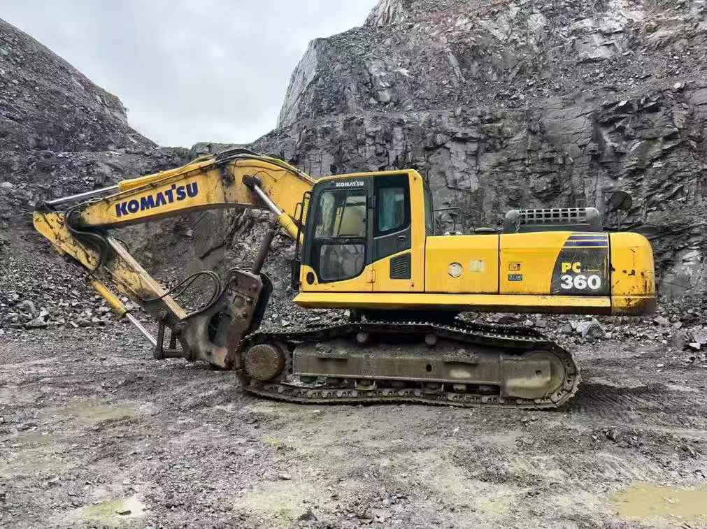 Used Komatsu PC60-8 Excavator 2018 Model / 2