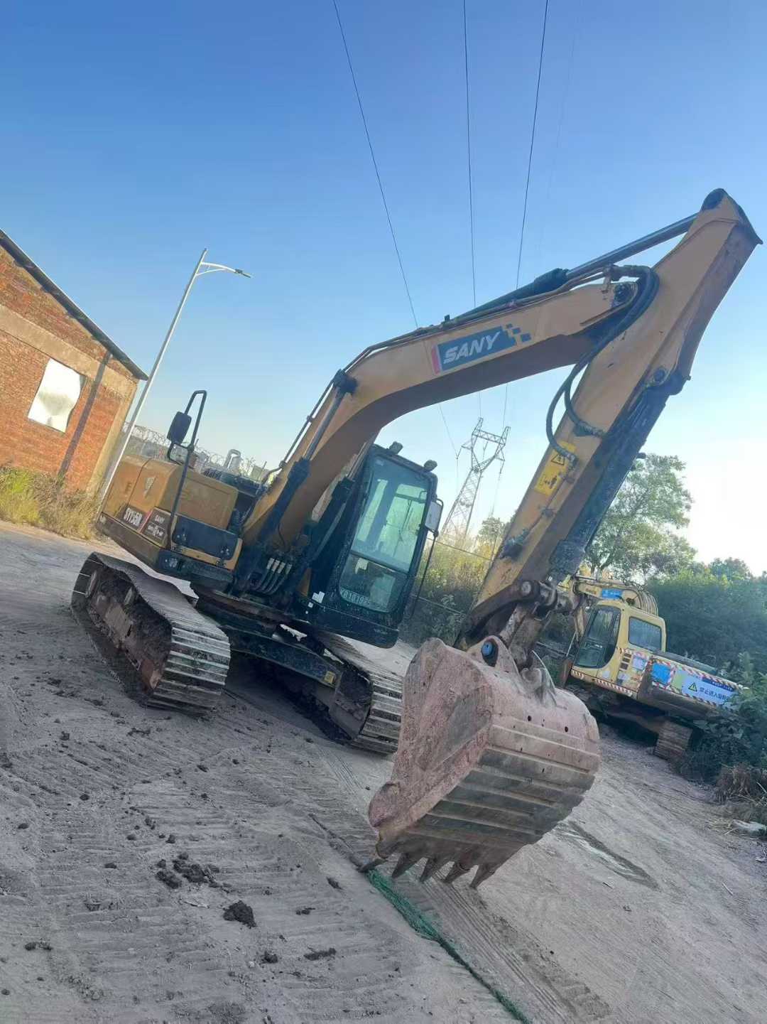 Used Sany SY135 Excavator 2021 Model / 2