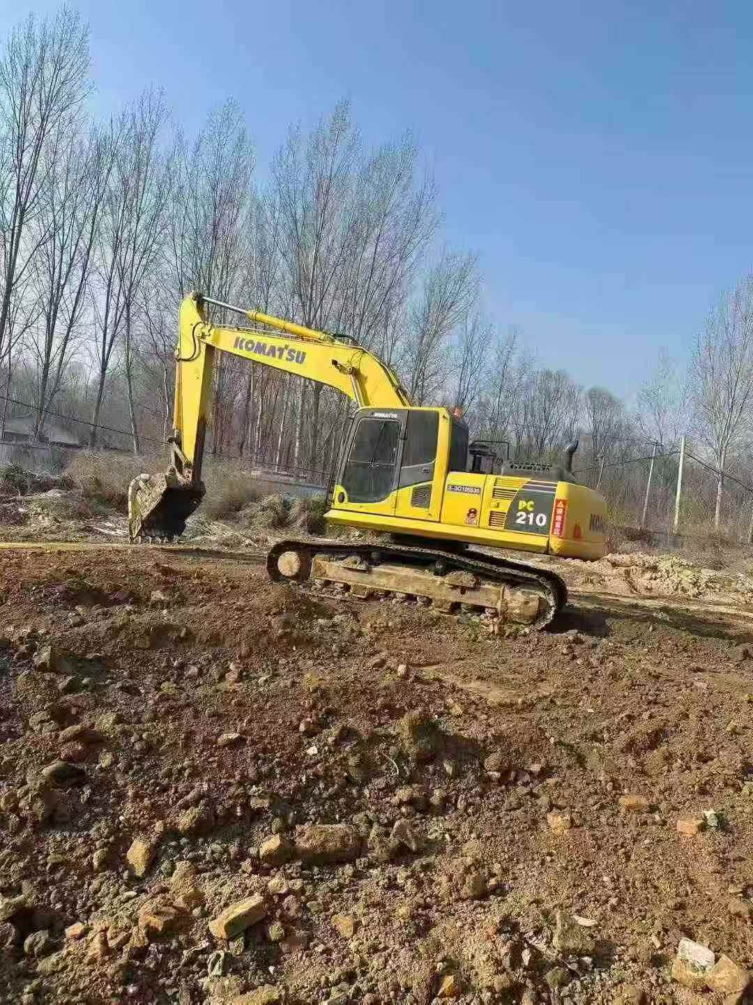 Used Komatsu PC210 Excavator 2016 Model / 3