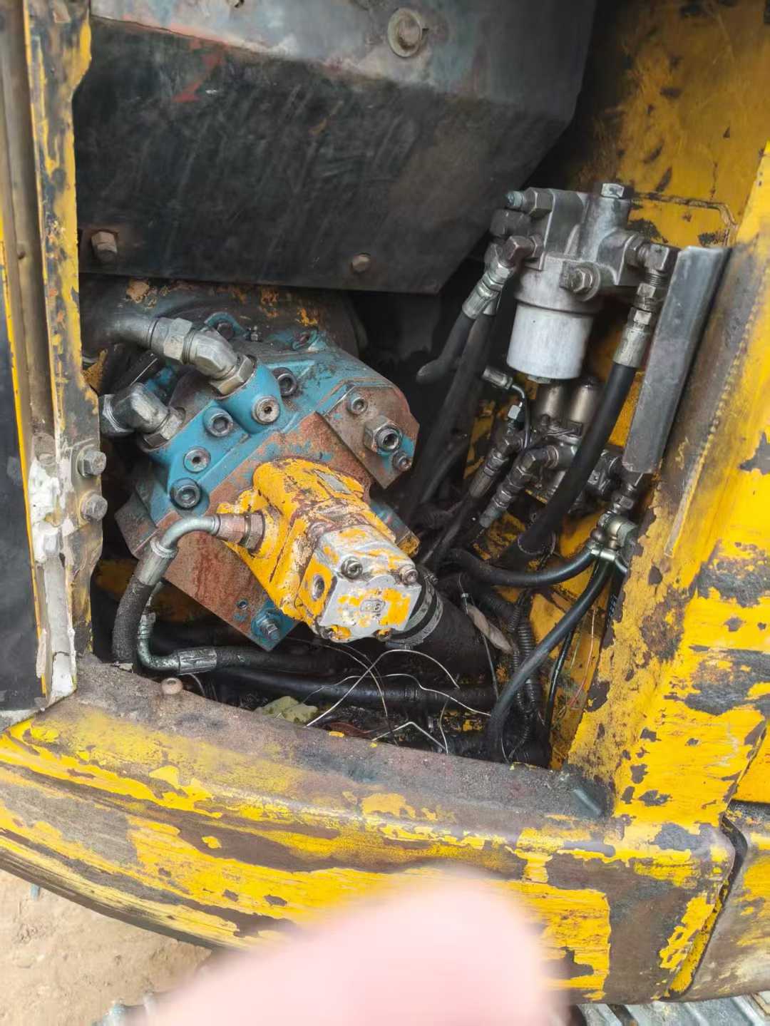 Used Kato HD308US Excavator 2016 Model / 3