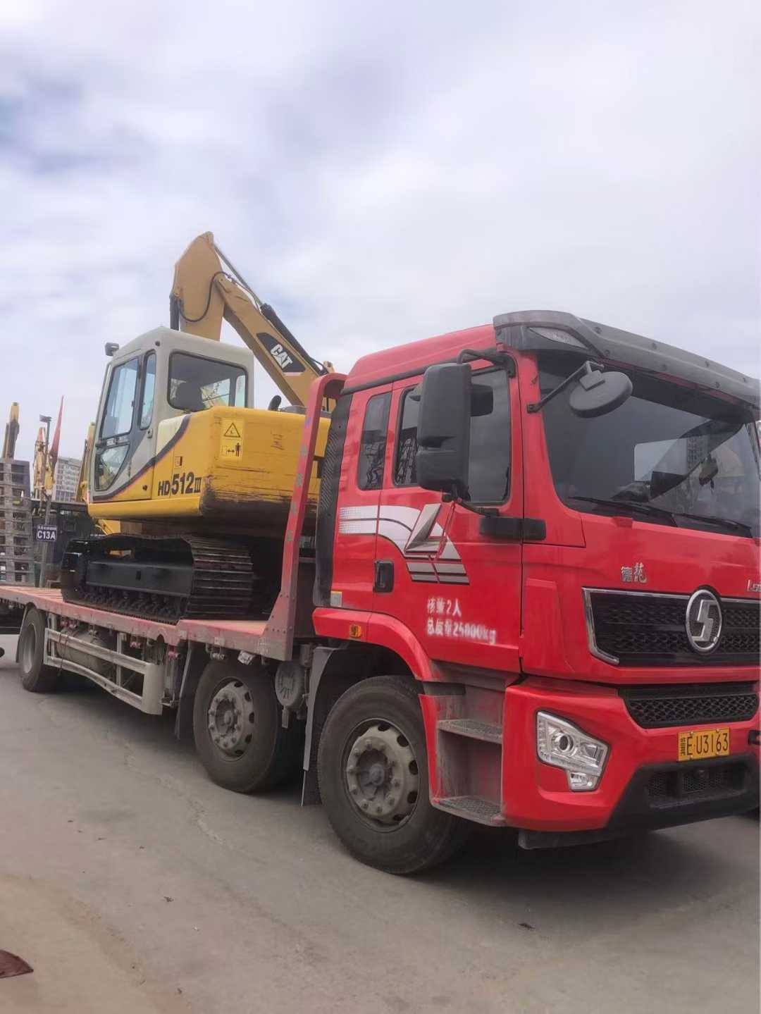 Used Kato HD512 Excavator 2016 Model / 4