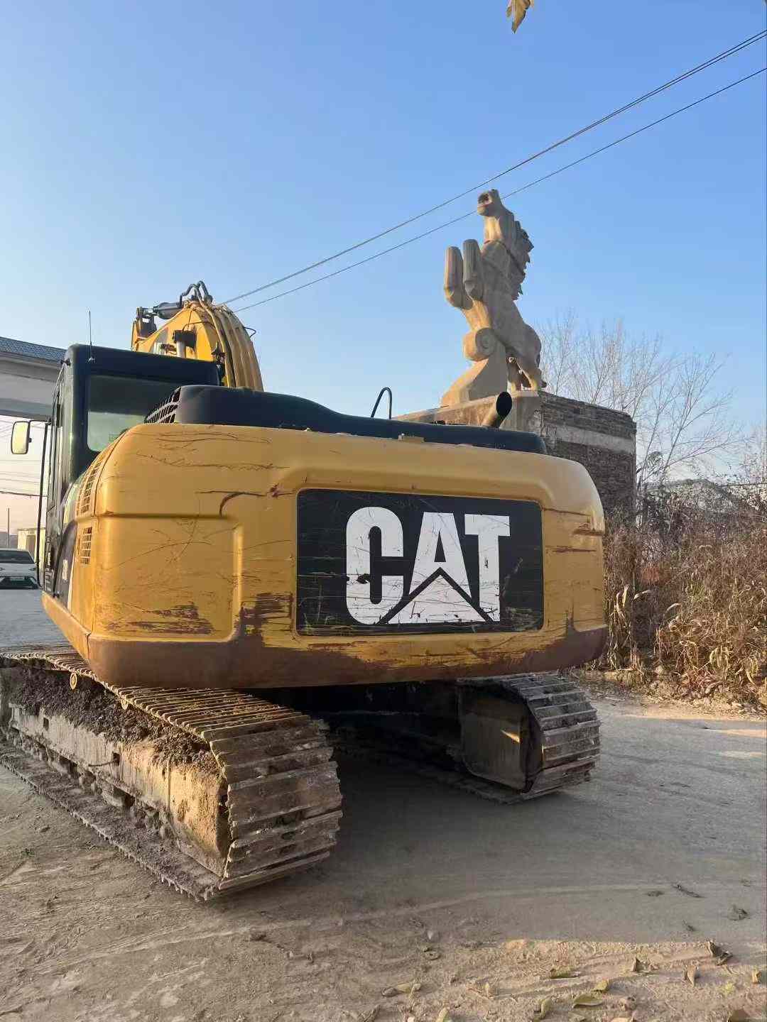 Used Caterpillar 320D Excavator 2014 Model / 2