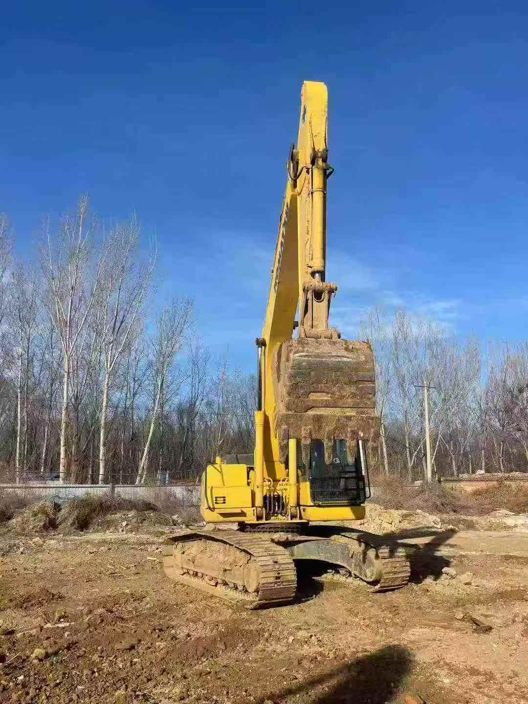 Used Komatsu PC200 Excavator 2016 Model / 4