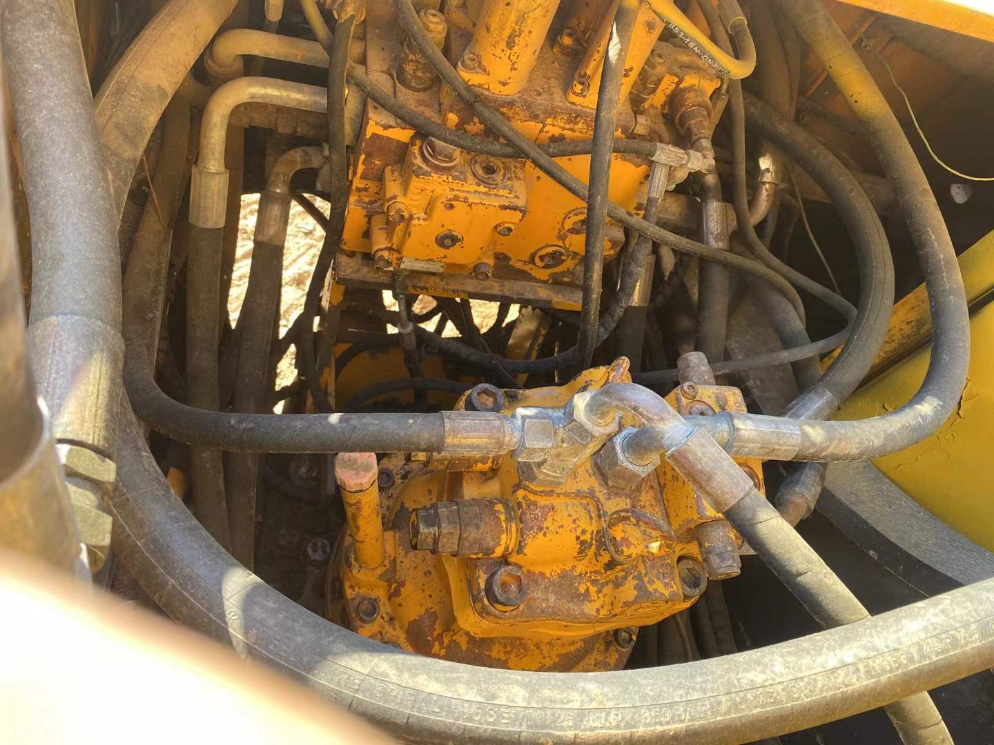 Used Sany SY215C-8S Excavator 2016 Model / 8