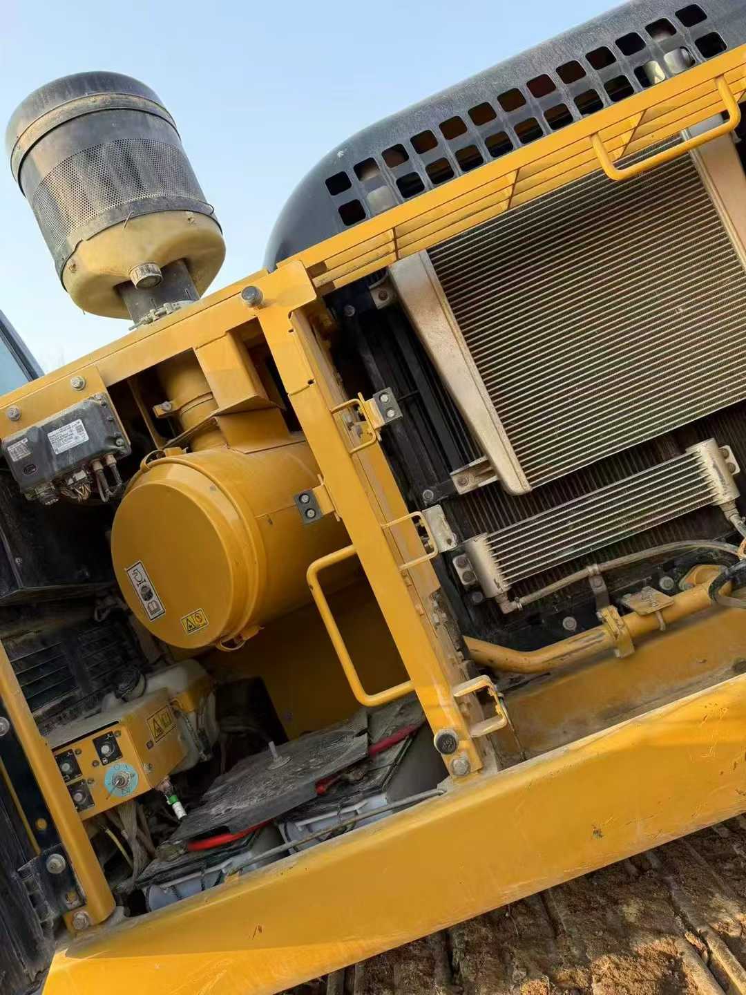 Used Caterpillar 330L Excavator 2018 Model / 5