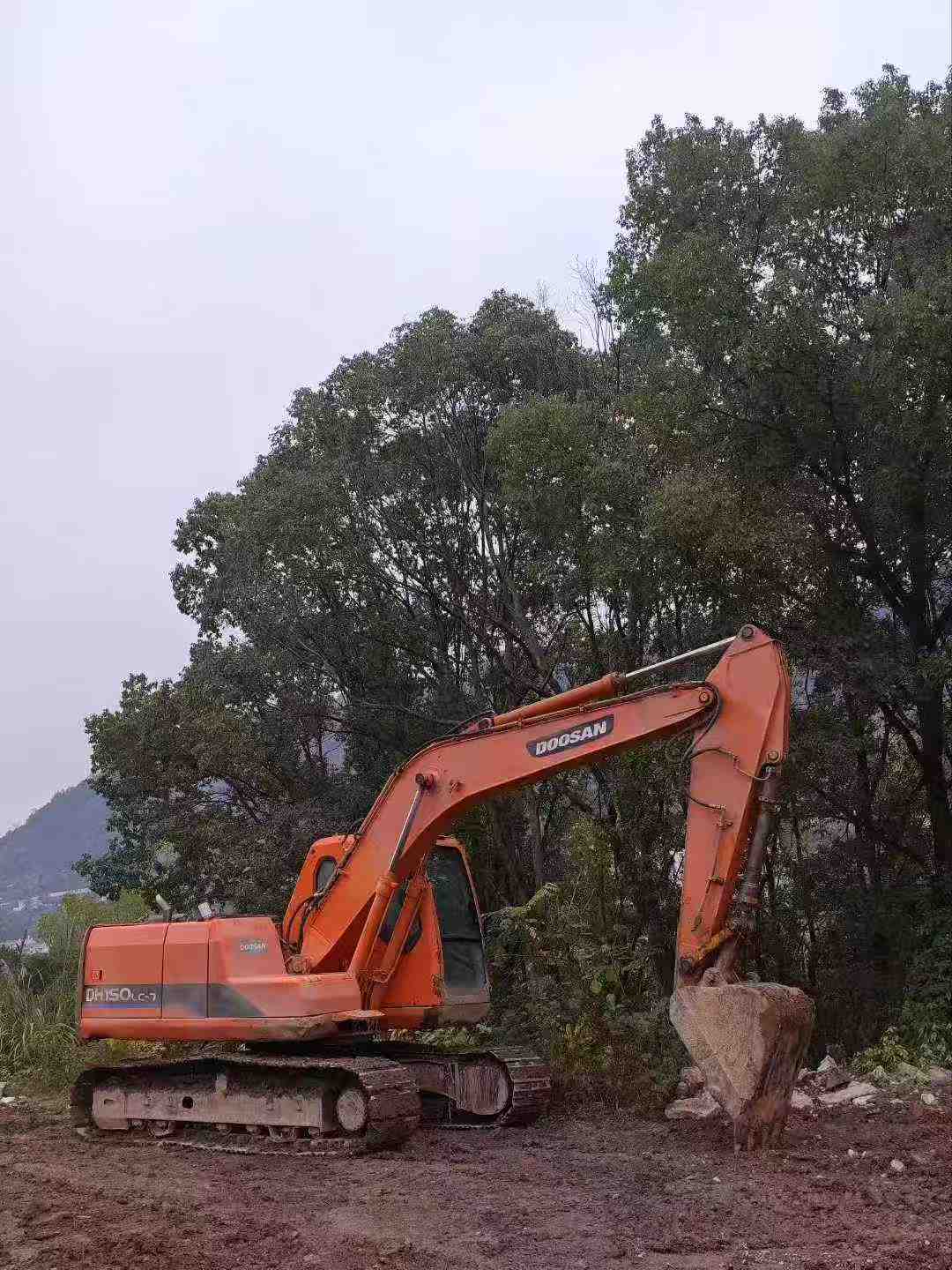 Used Doosan DX15 Excavator 2016 Model / 6