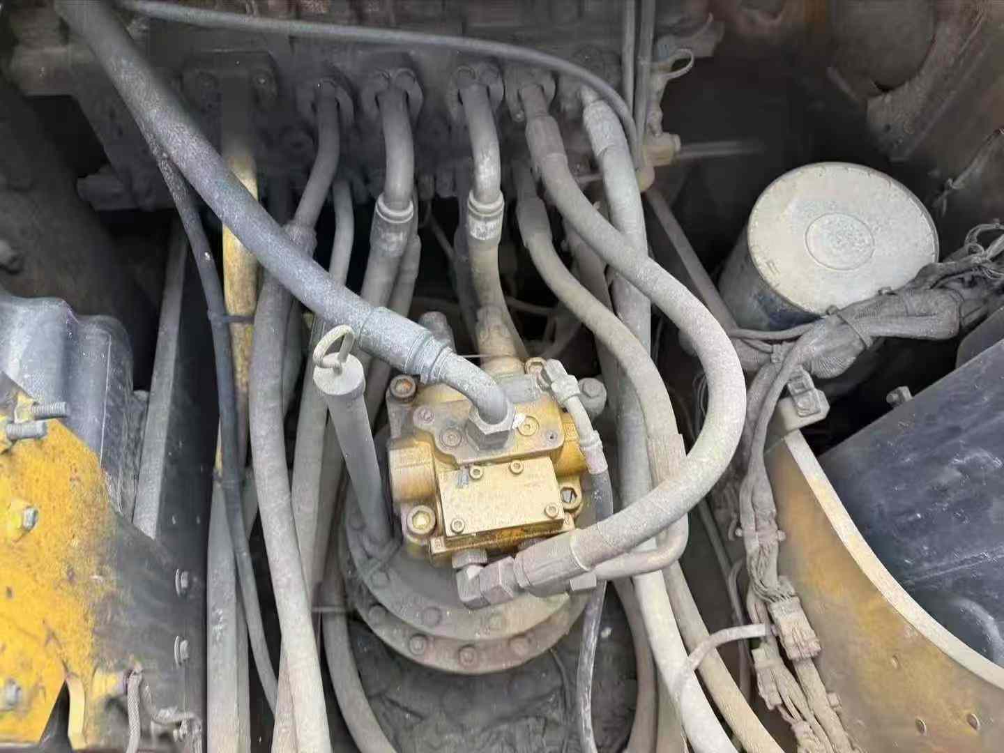 Used Caterpillar 320GC Excavator 2018 Model / 9