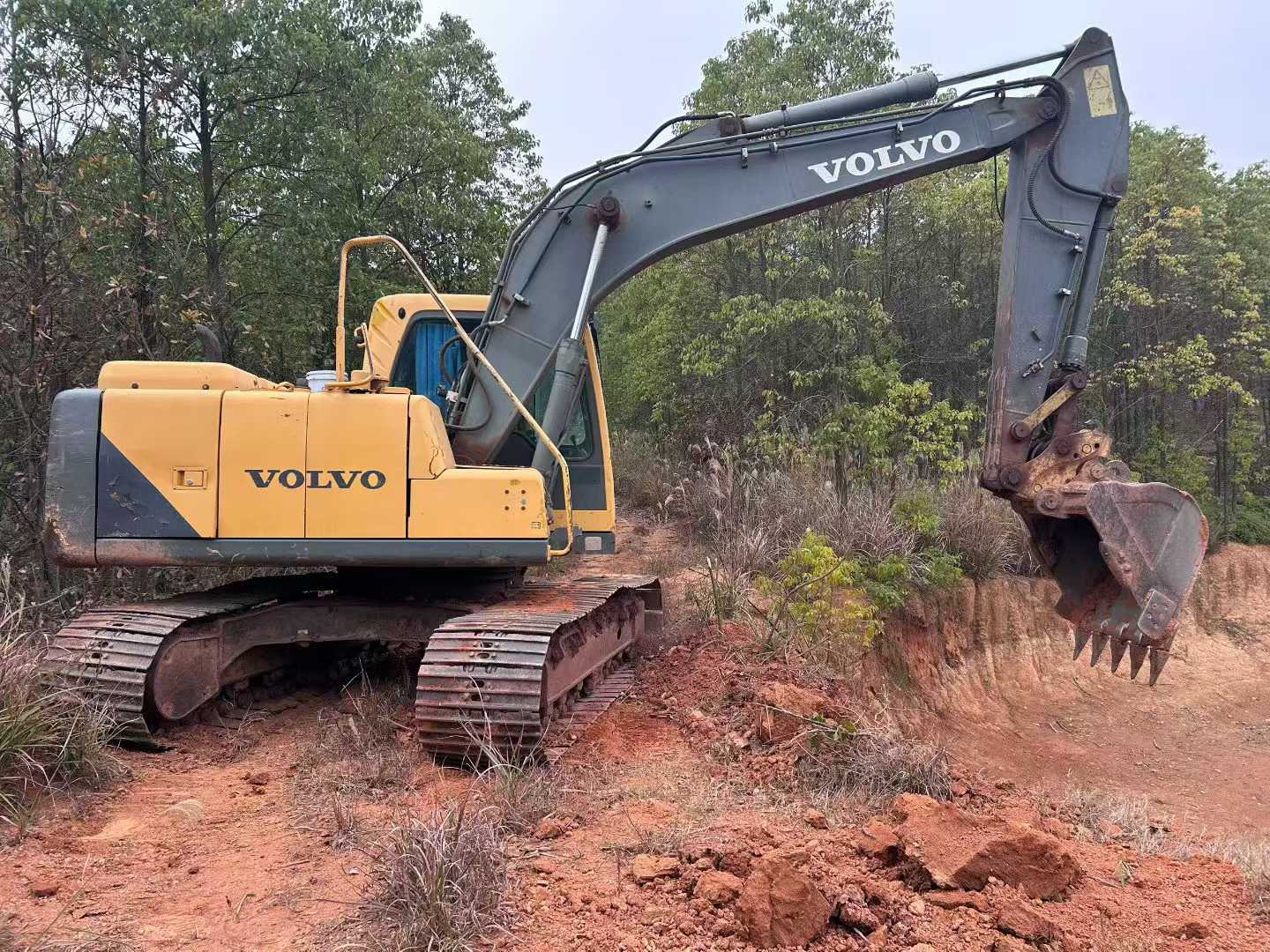 Used Volvo EC140 Excavator 2016 Model / 2