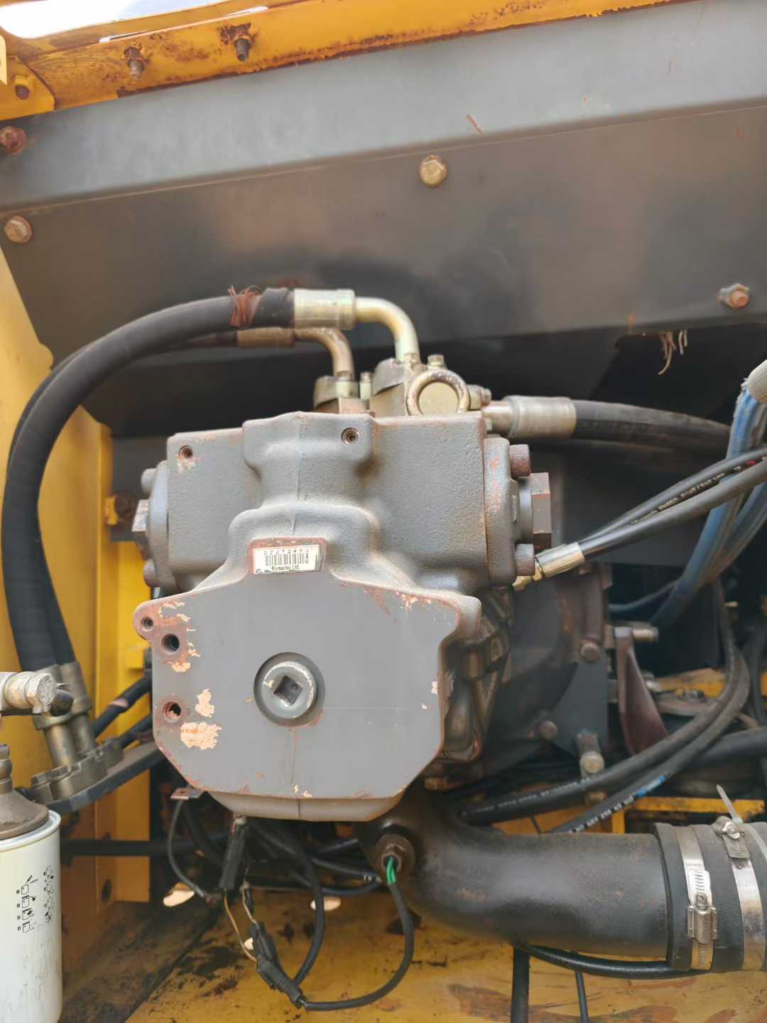 Used Komatsu PW200-7 Excavator 2016 Model / 7