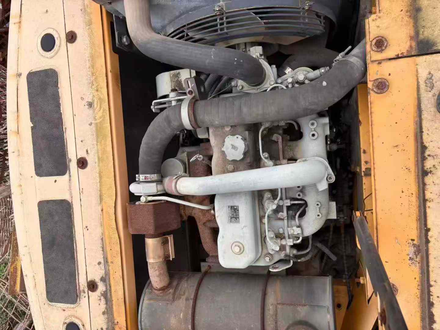 Used Sany SY135 Excavator 2016 Model / 4