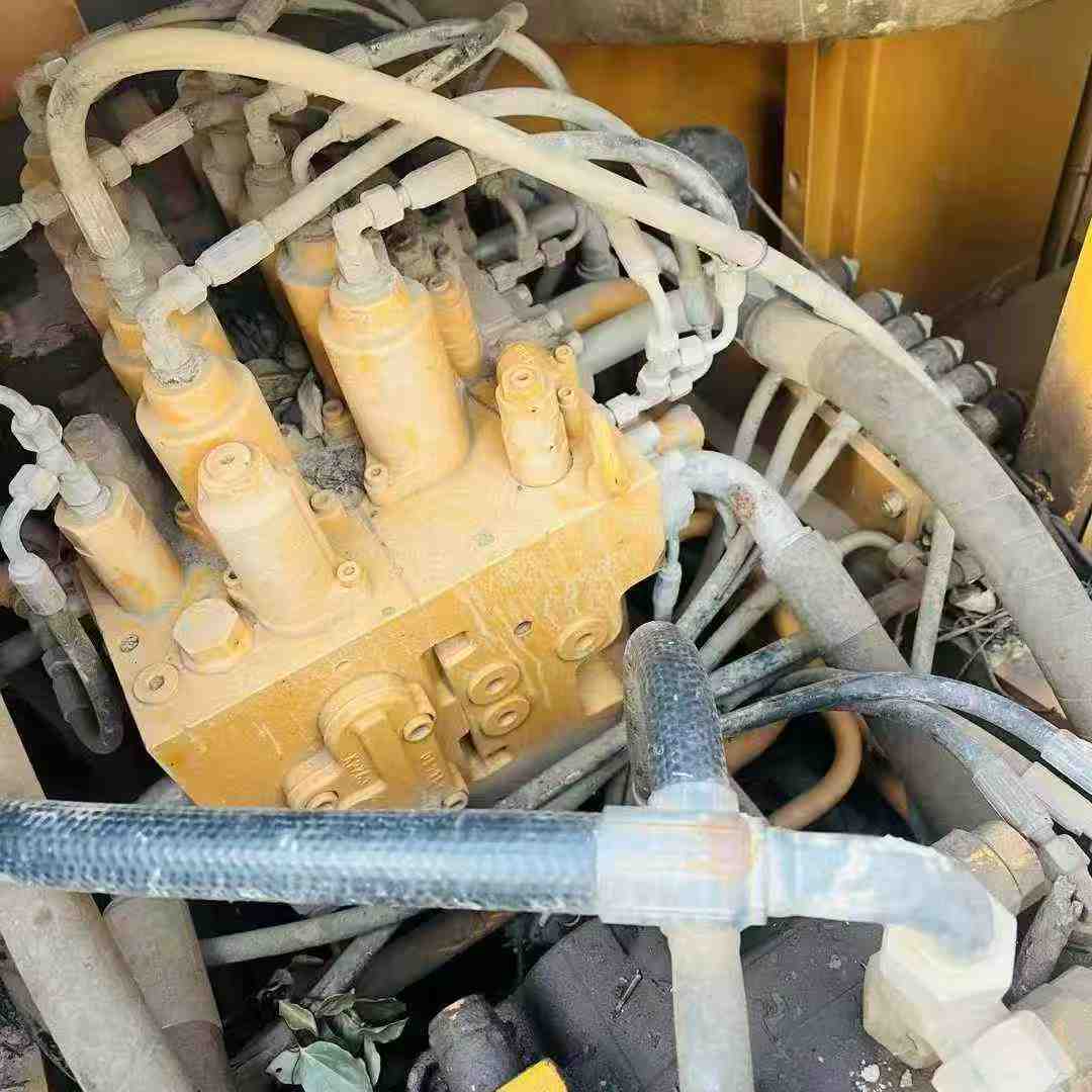 Used Sany SY215W Excavator 2016 Model / 6