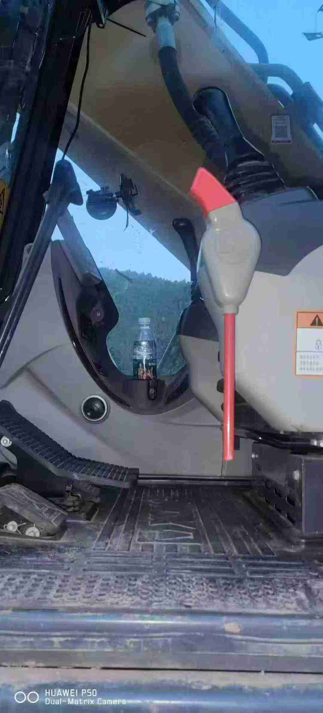 Used XCMG XE600DK Excavator 2021 Model / 3