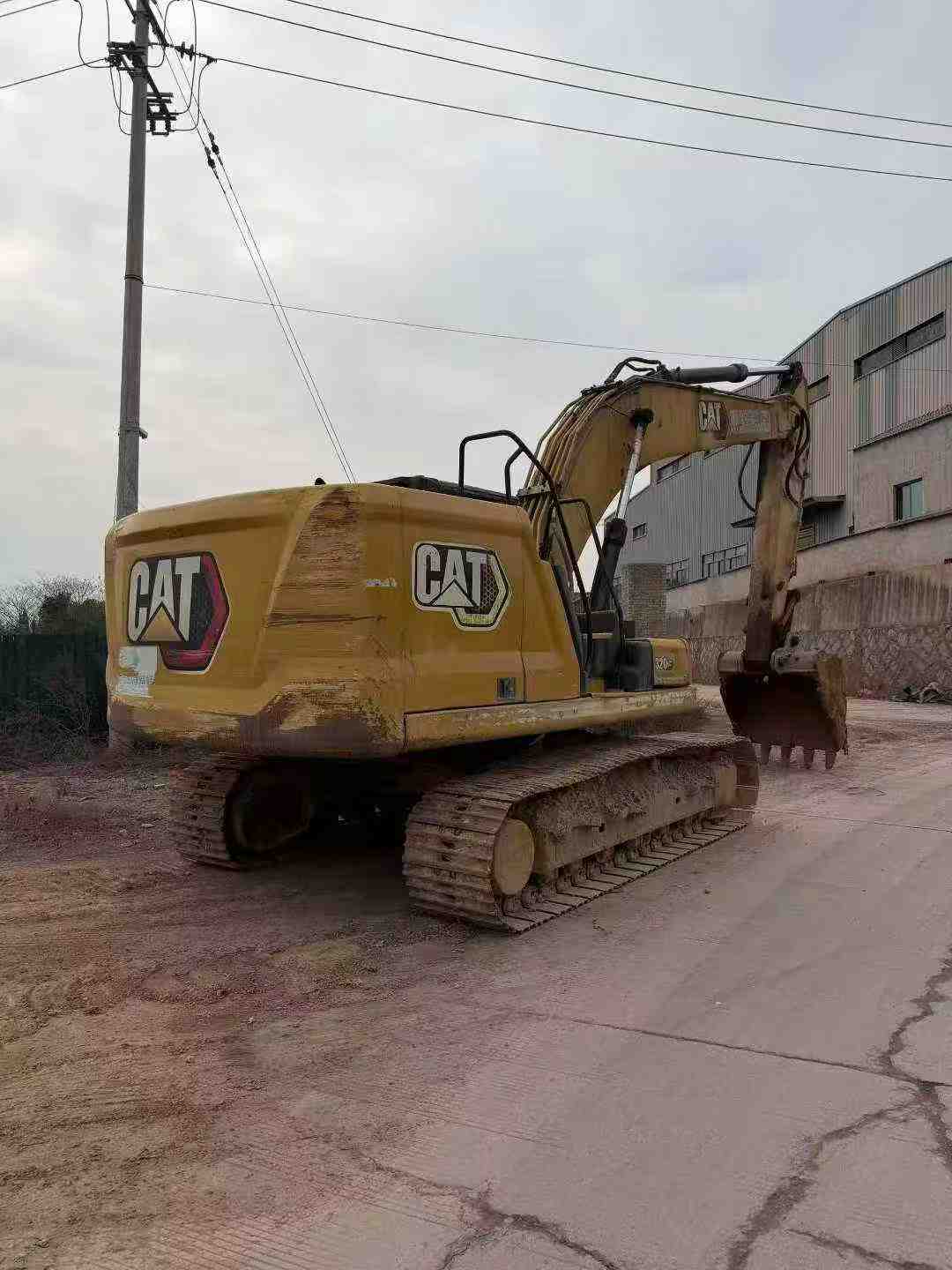 Used Caterpillar 320GC Excavator 2020 Model / 3