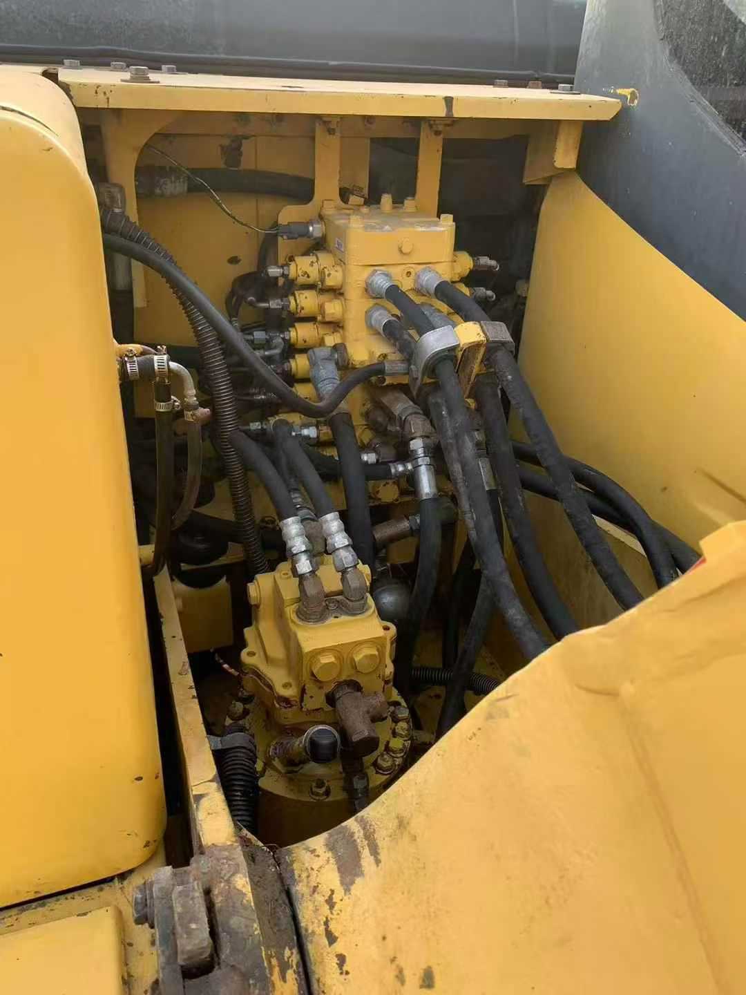 Used Komatsu PC110-7 Excavator 2014 Model / 6