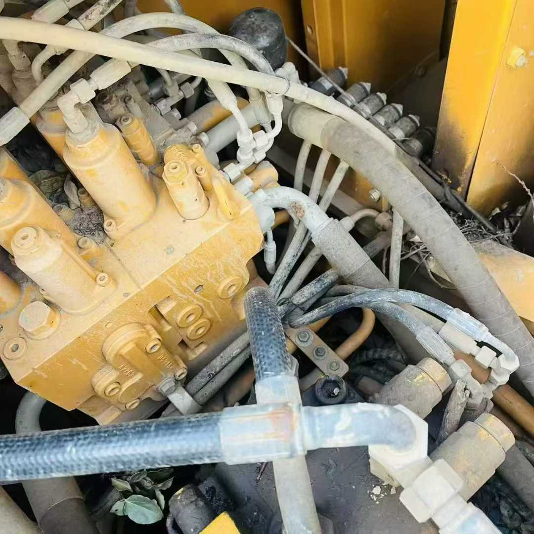 Used Sany SY215W Excavator 2016 Model / 6