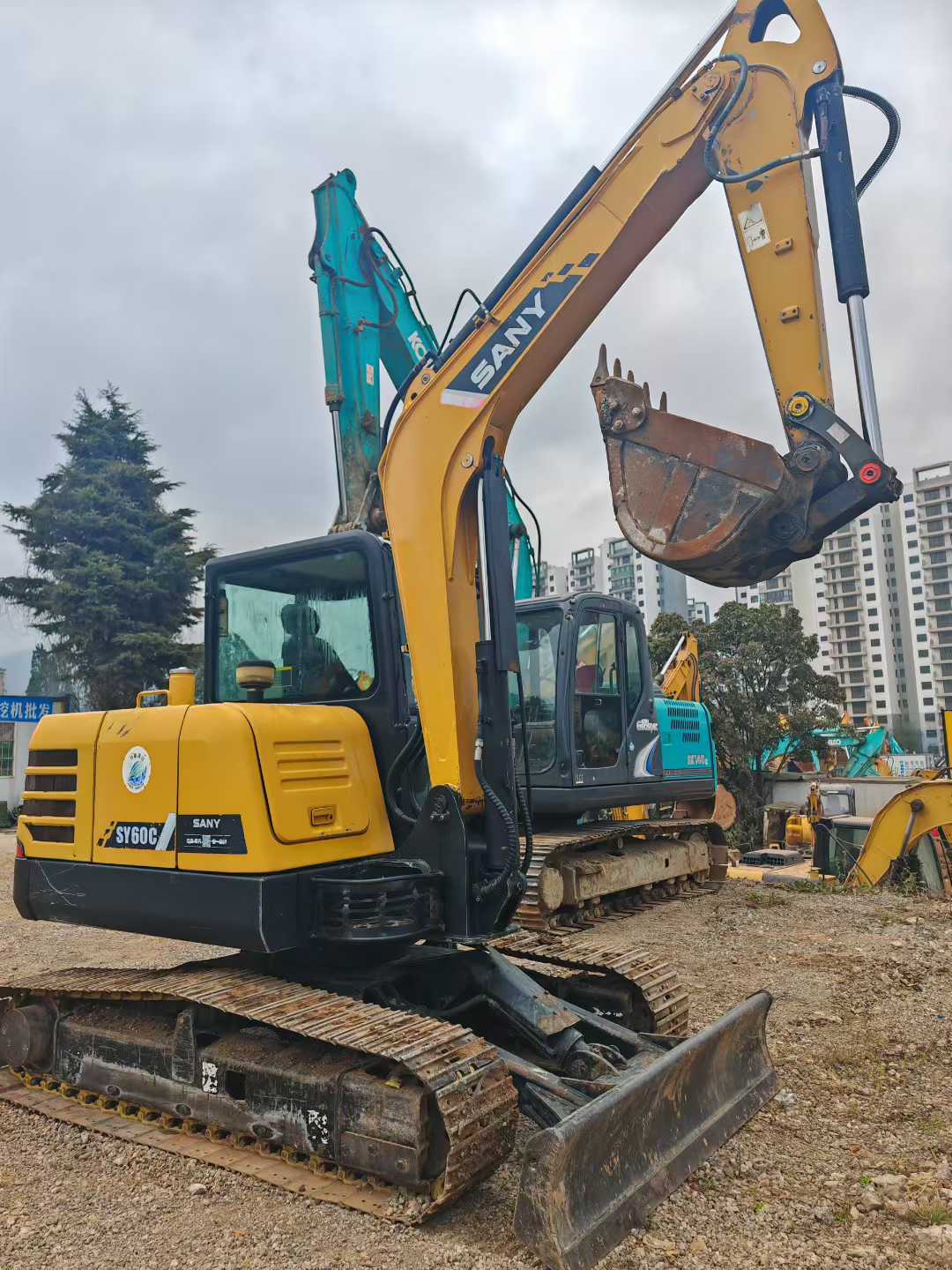 Used Sany SY60 Excavator 2020 Model / 4