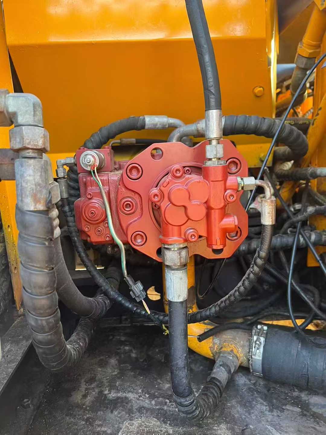 Used Sany SY135 Excavator 2016 Model / 7