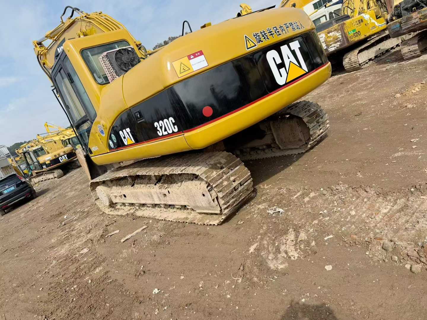 Used Caterpillar 320C Excavator 2016 Model / 9