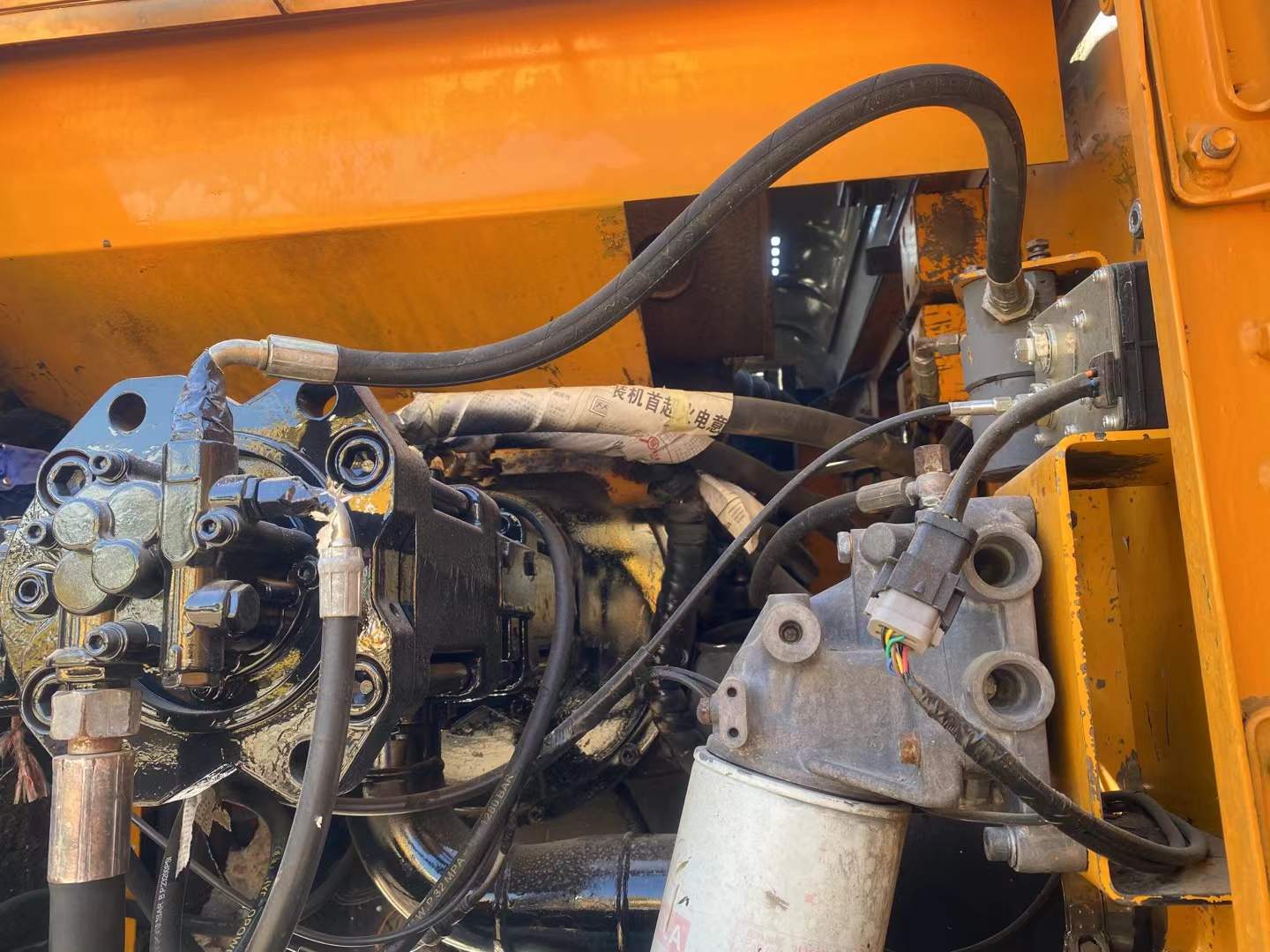 Used Sany SY215C-8S Excavator 2016 Model / 6