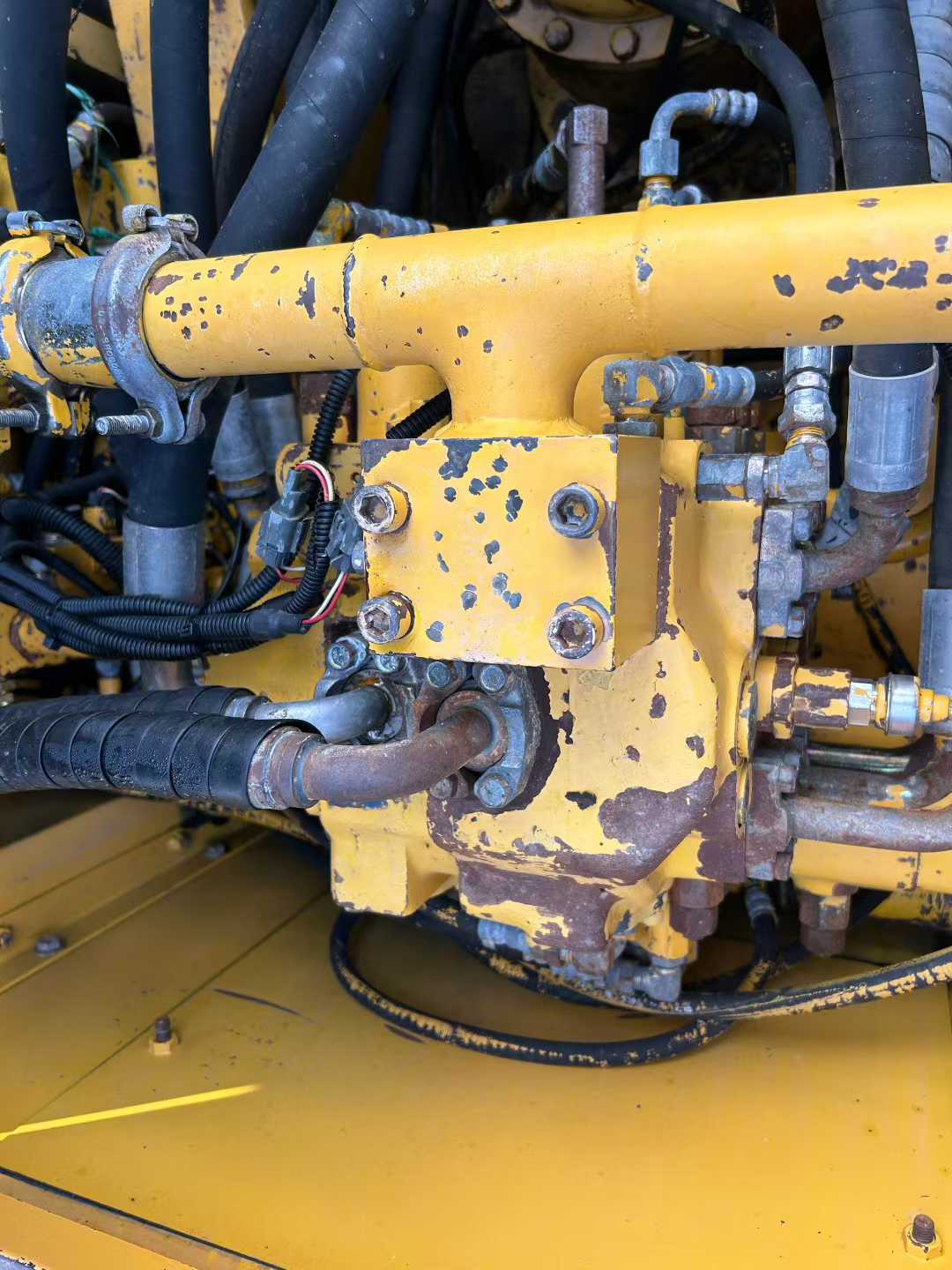 Used Kato HD820 Excavator 2016 Model / 5