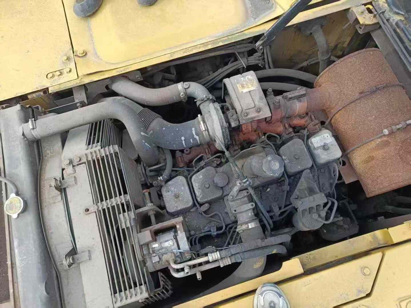 Used Komatsu PW200-7 Excavator 2016 Model / 3