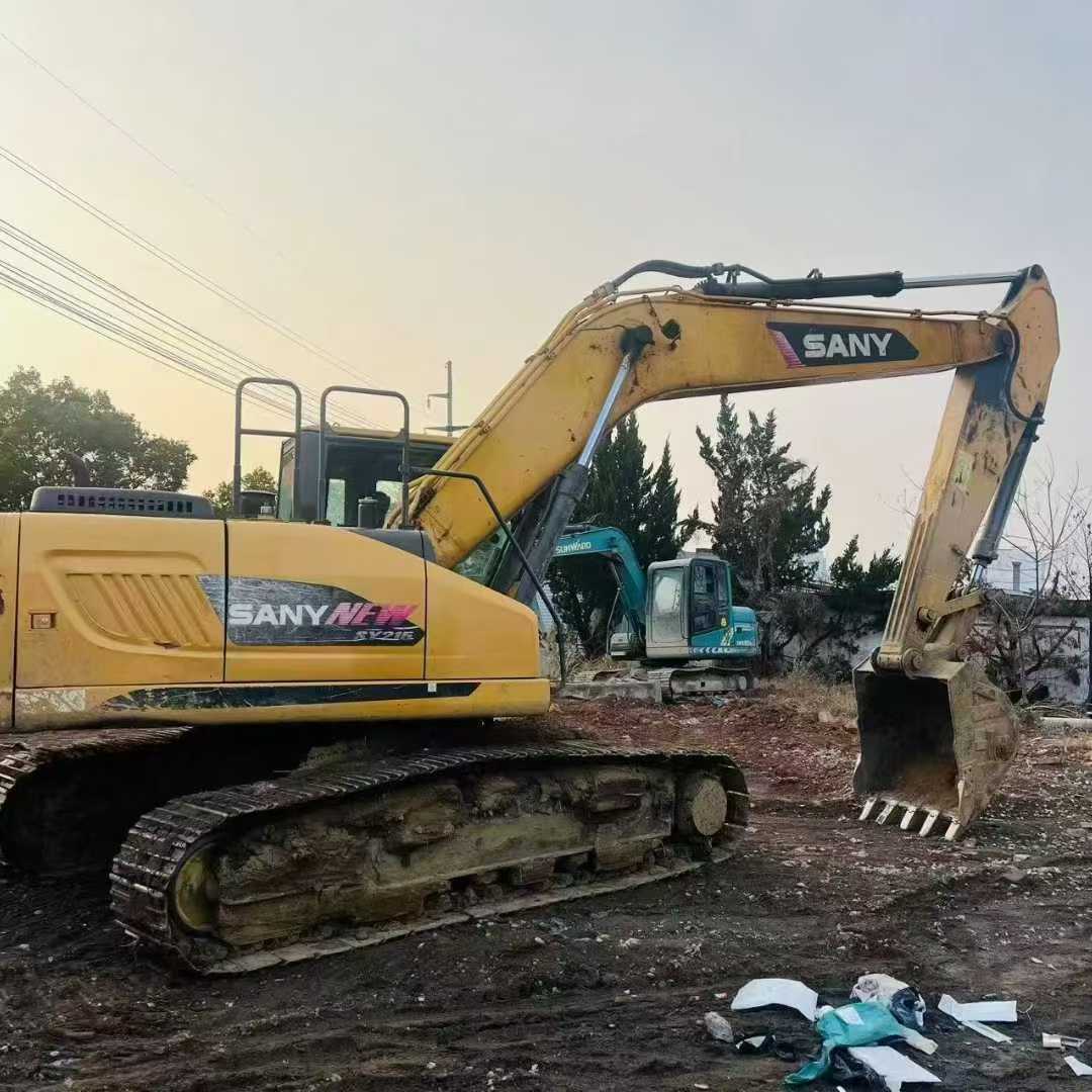 Used Sany SY215W Excavator 2016 Model / 3