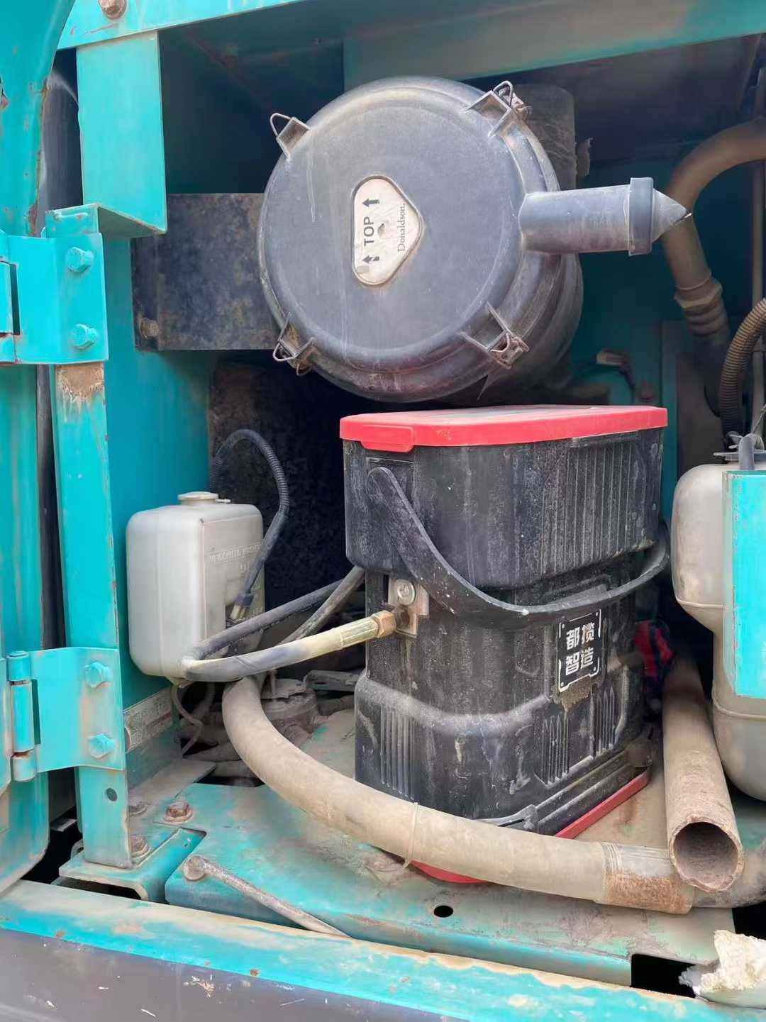 Used Kobelco SK200 Excavator 2016 Model / 2