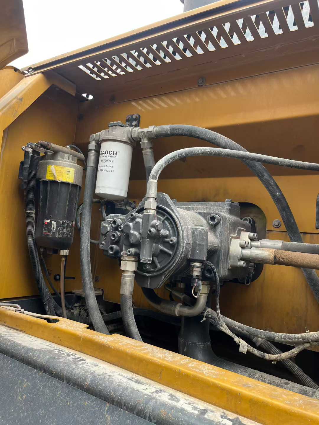 Used XCMG XE80 Excavator 2022 Model / 6