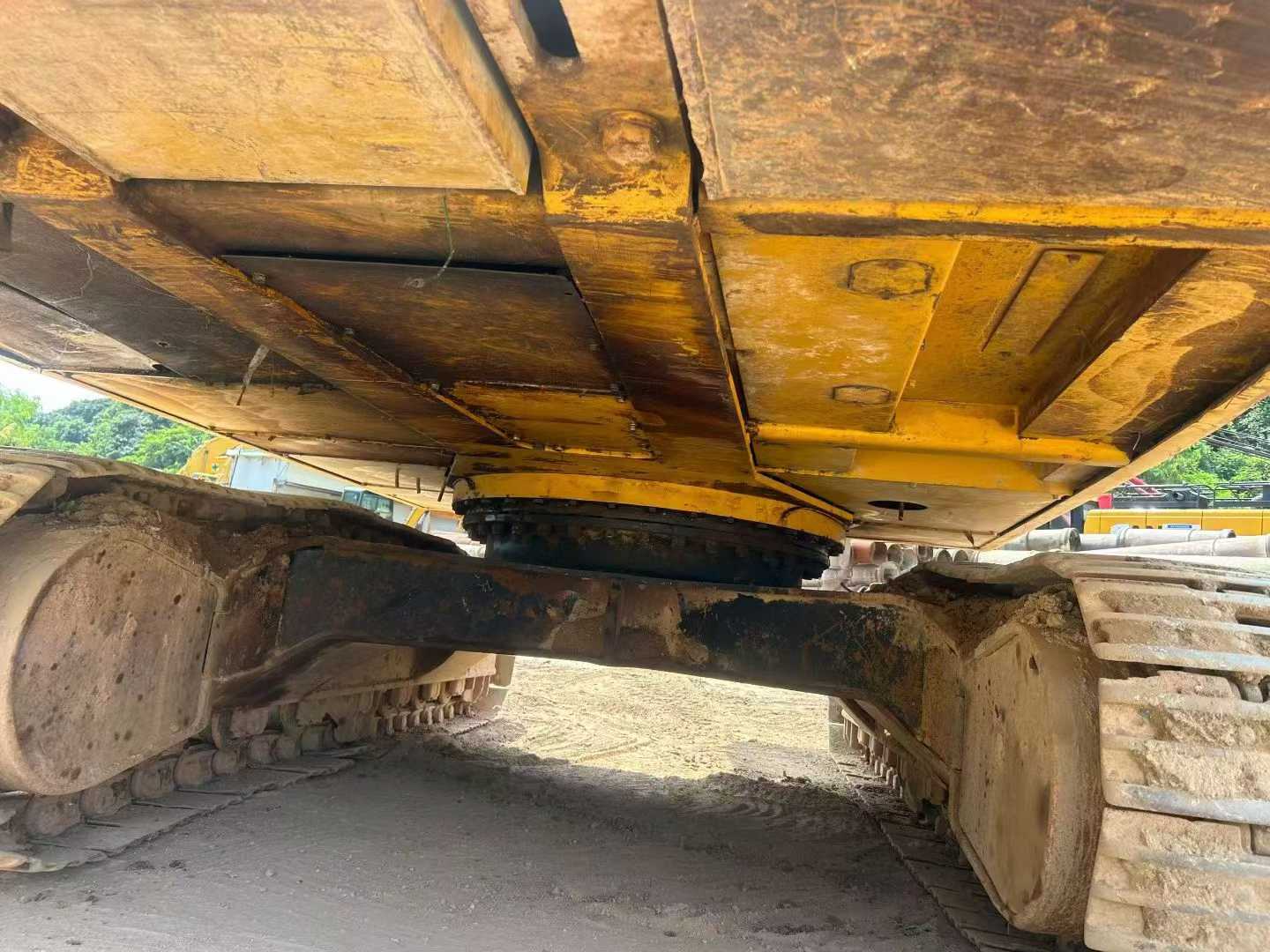 Used Kato HD1430V Excavator 2016 Model / 3