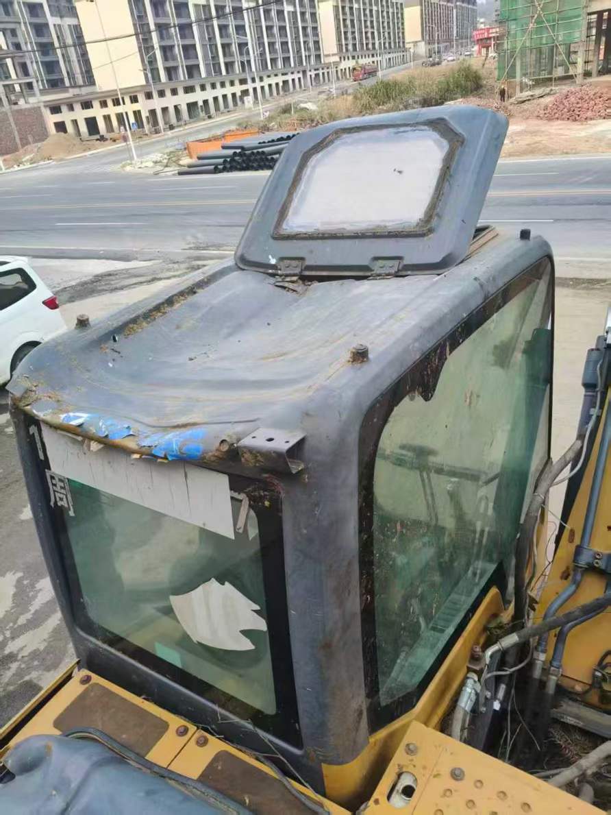 Used XCMG XE135GA Excavator 2018 Model / 4