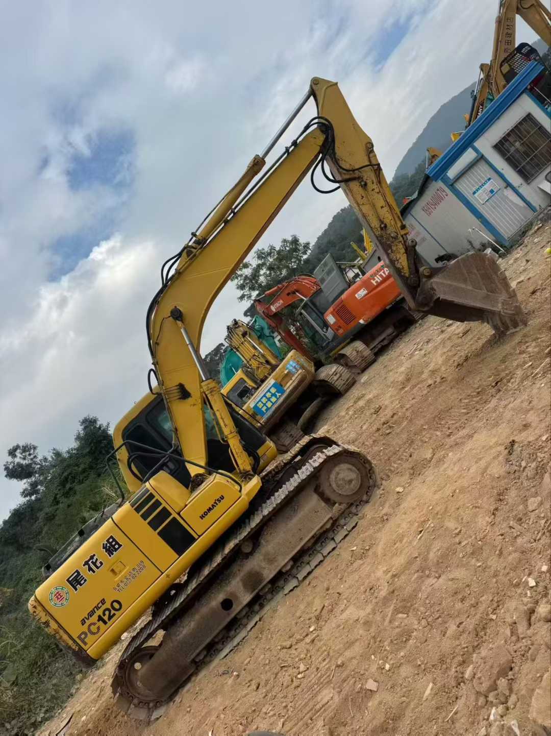 Used Komatsu PC120-6E Excavator 2016 Model / 2