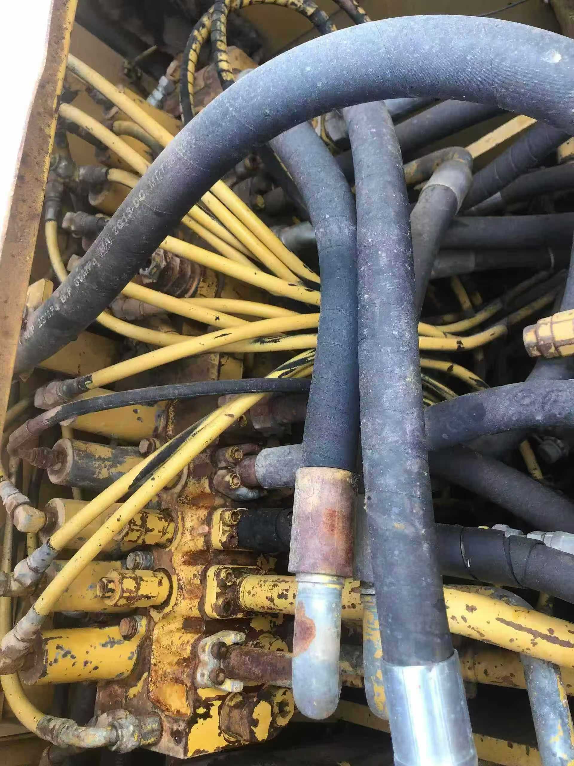 Used Caterpillar 320C Excavator 2016 Model / 5