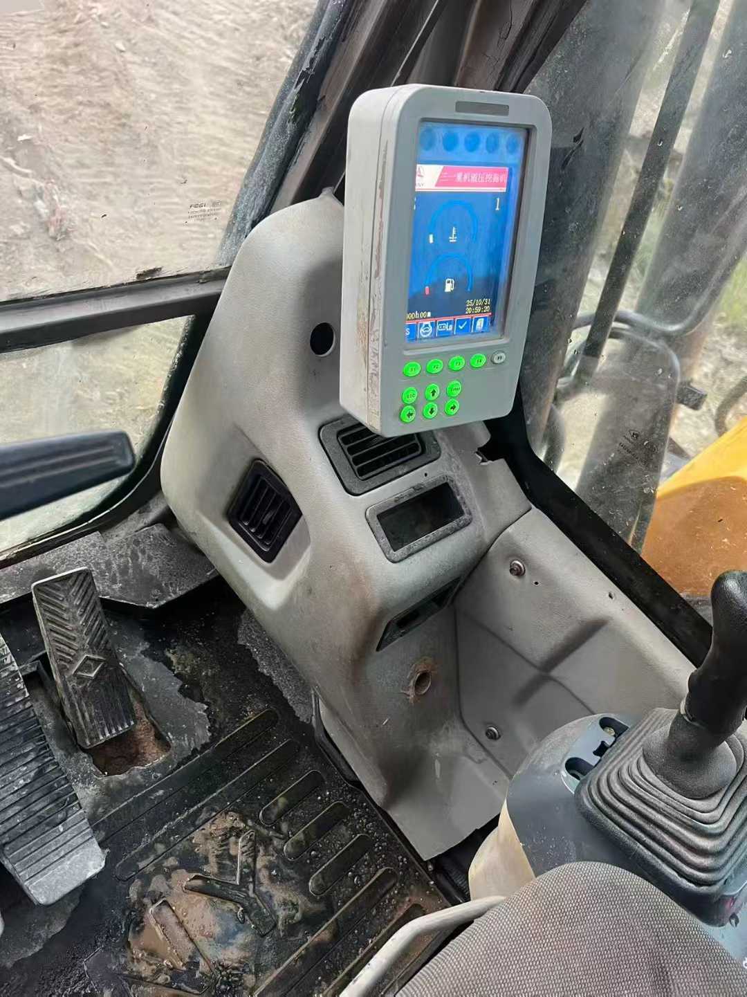 Used Sany SY135 Excavator 2016 Model / 5