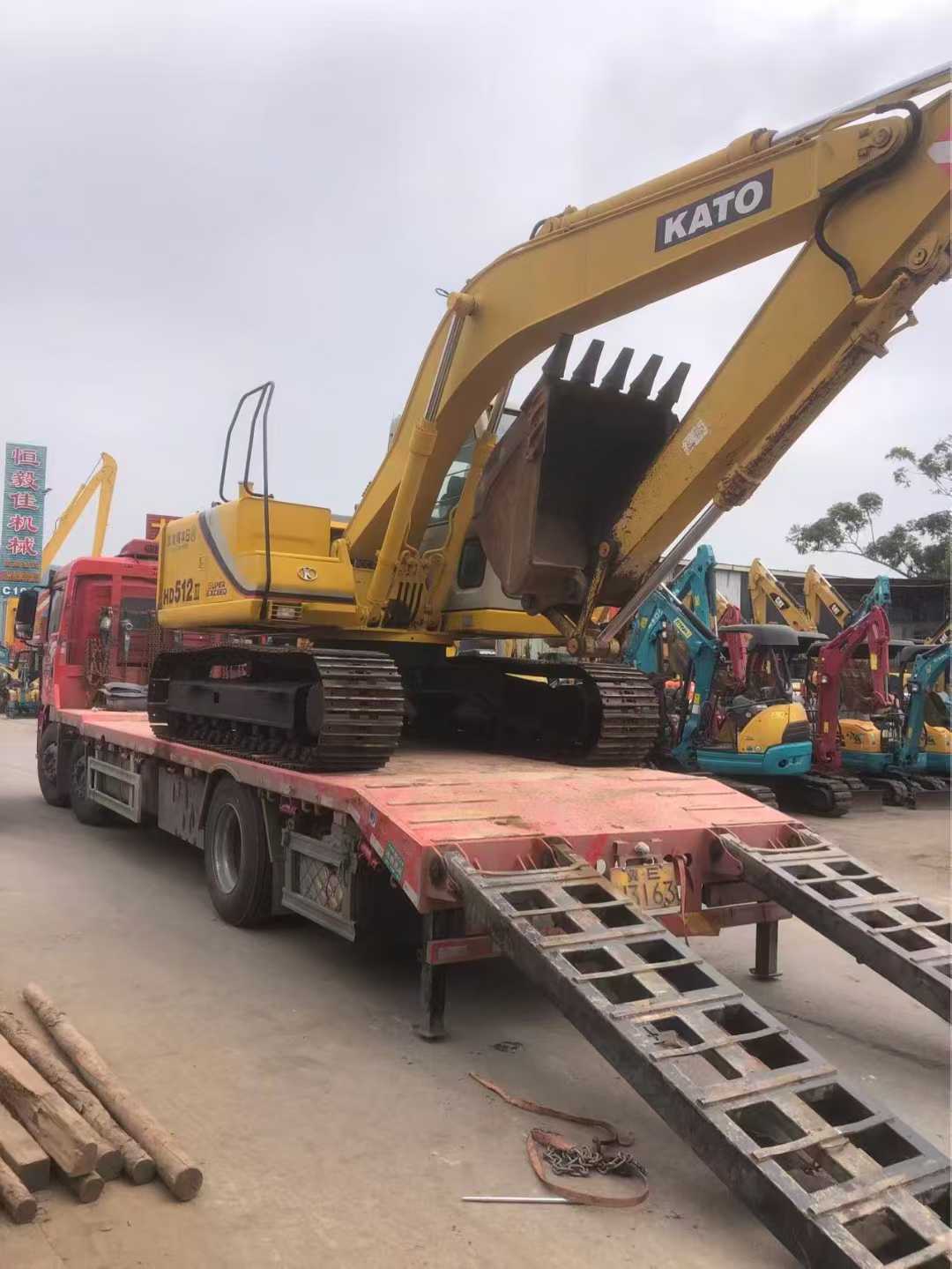 Used Kato HD512 Excavator 2016 Model / 6
