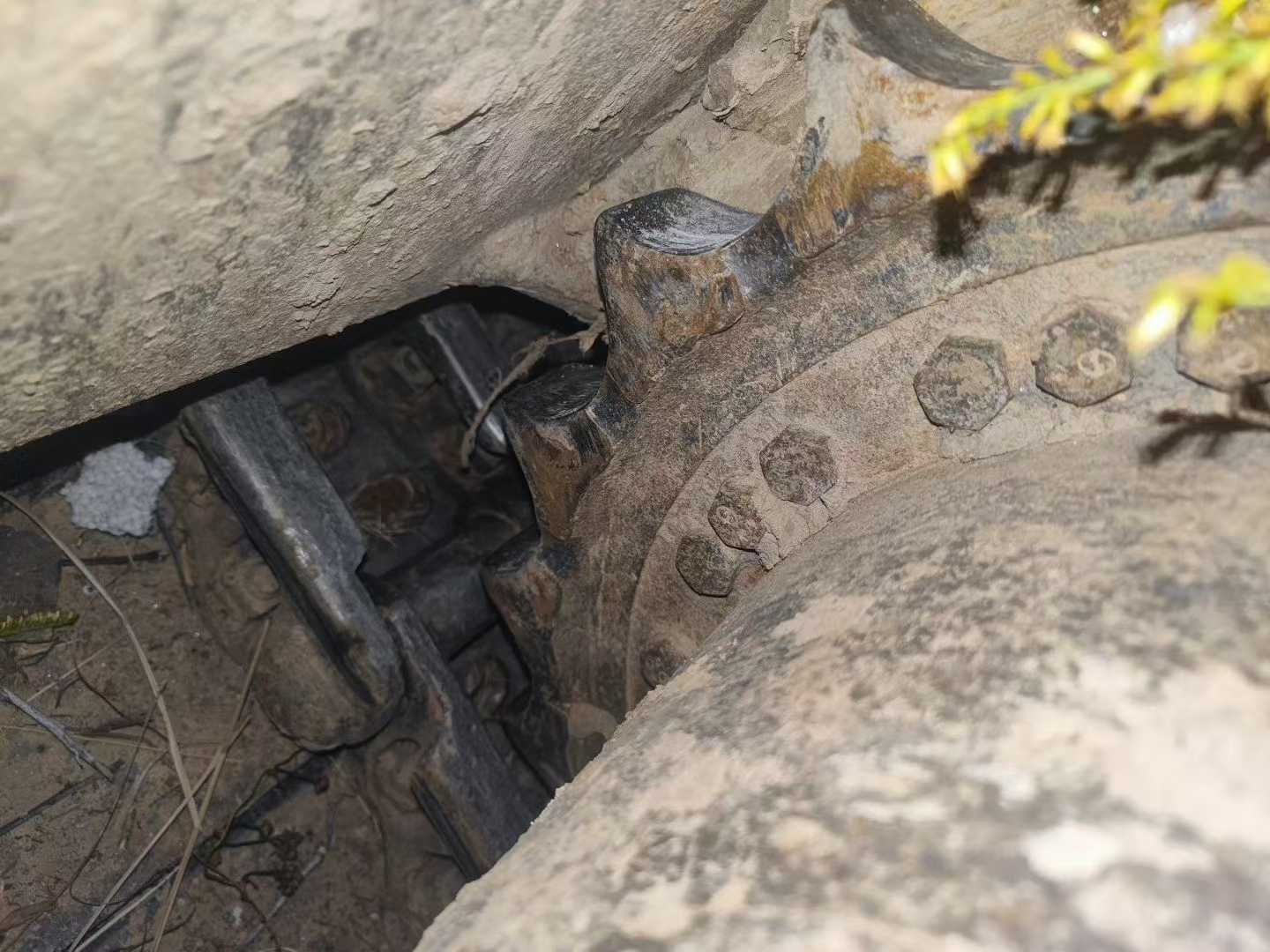 Used Hyundai R215-7 Excavator 2016 Model / 7