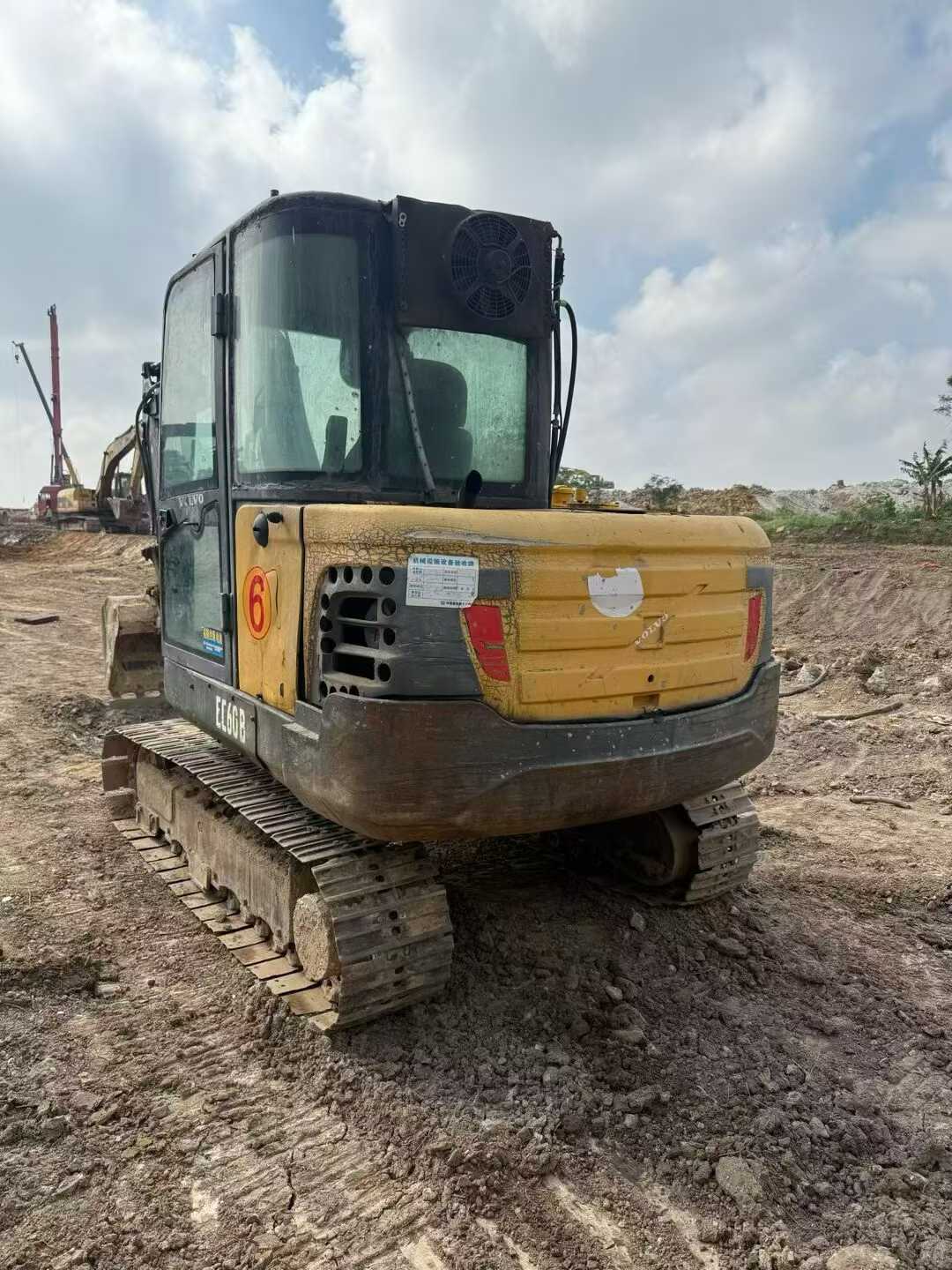 Used Volvo EC60 Excavator 2016 Model / 2