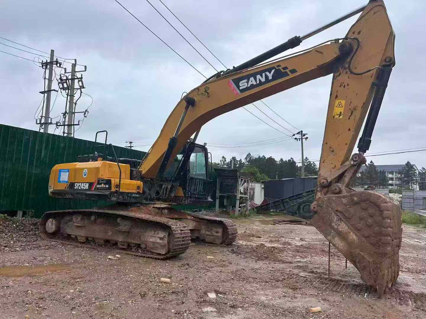 Used Sany SY245H Excavator 2016 Model / 2