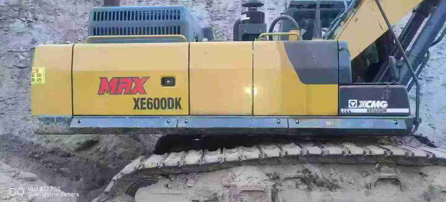 Used XCMG XE600DK Excavator 2021 Model / 8