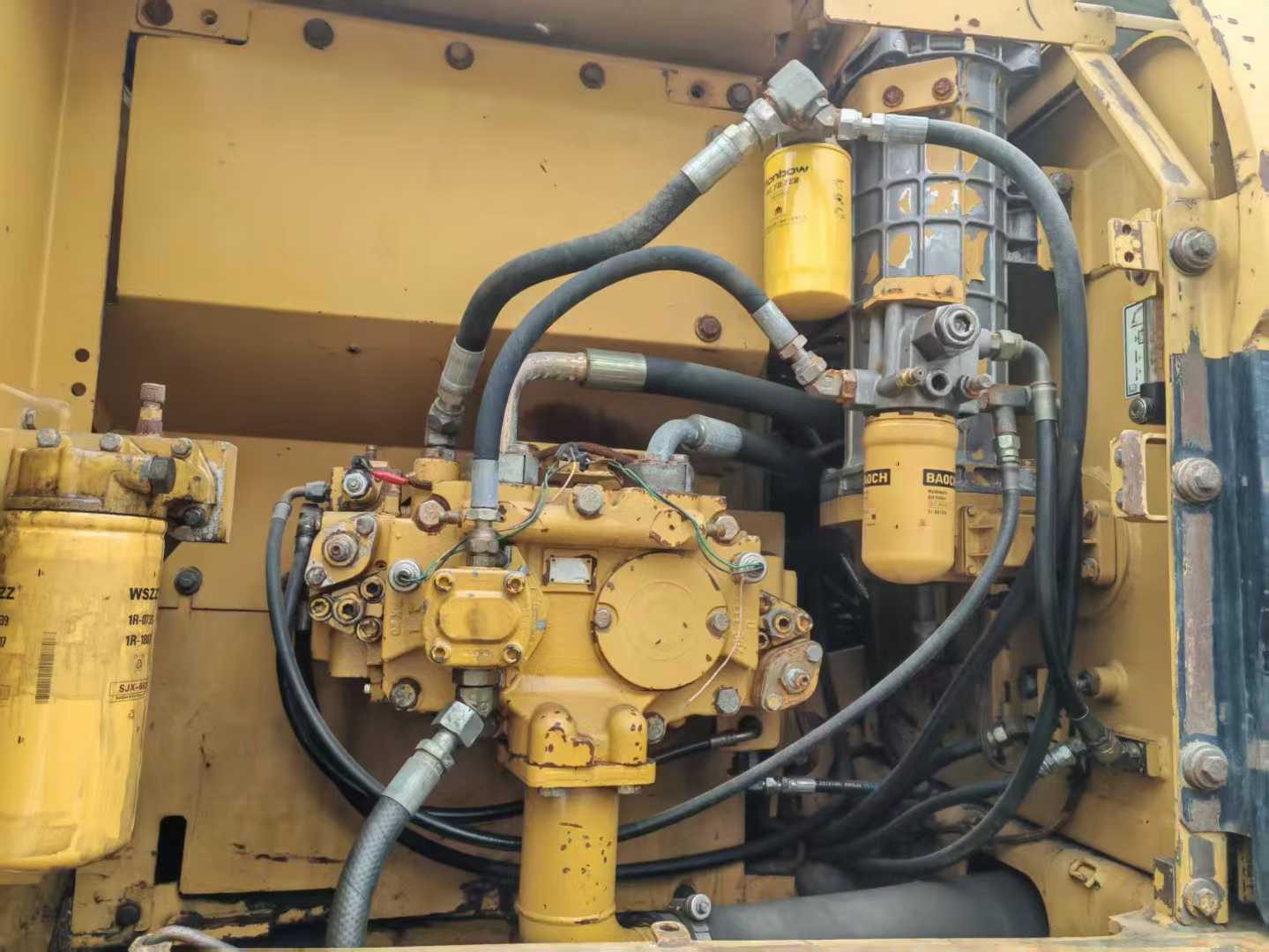 Used Caterpillar 320D Excavator 2016 Model / 6