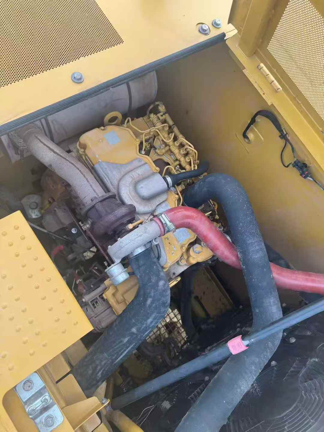 Used Caterpillar CT20 Excavator 2019 Model / 5