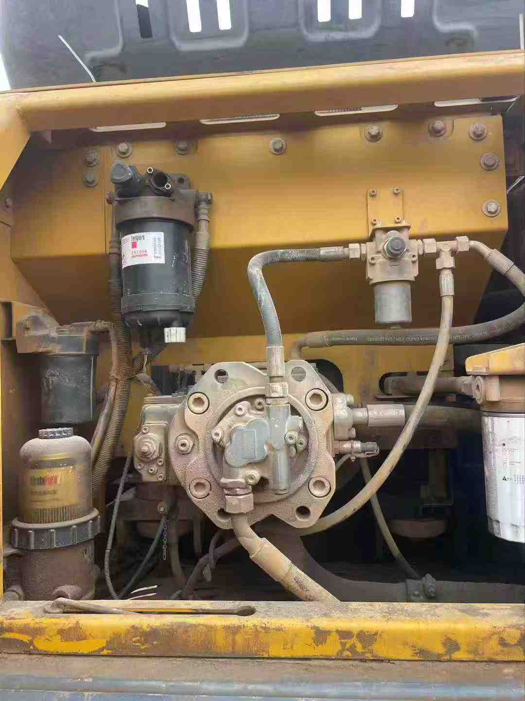 Used XCMG XE270DK Excavator 2020 Model / 5