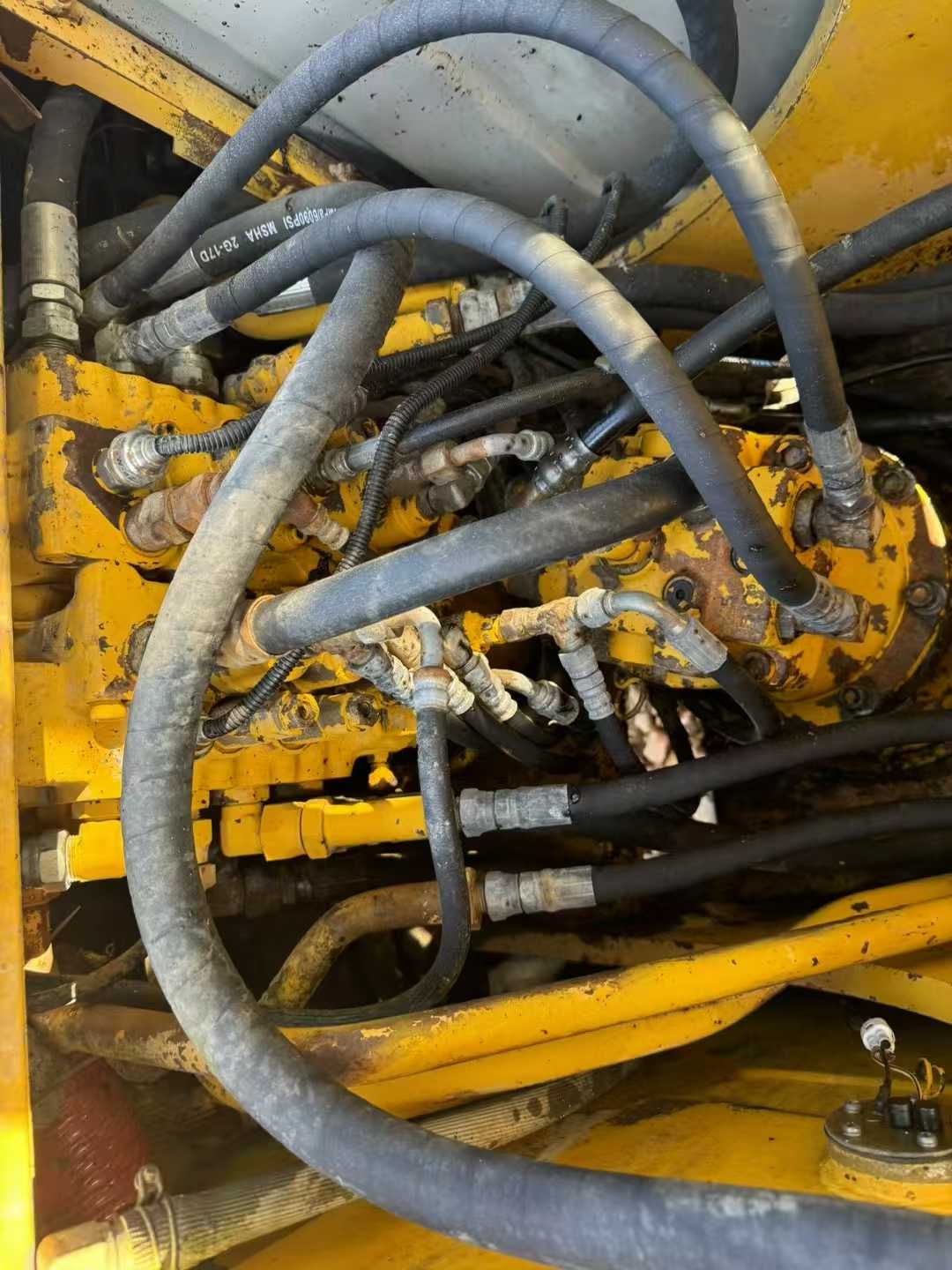 Used Kato HD512 Excavator 2016 Model / 5