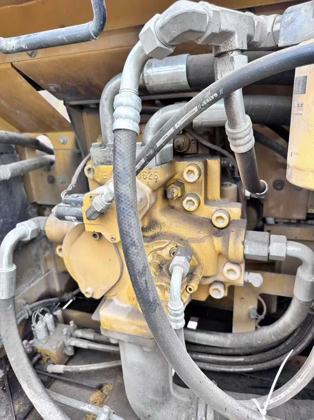 Used Caterpillar 340DL Excavator 2018 Model / 5